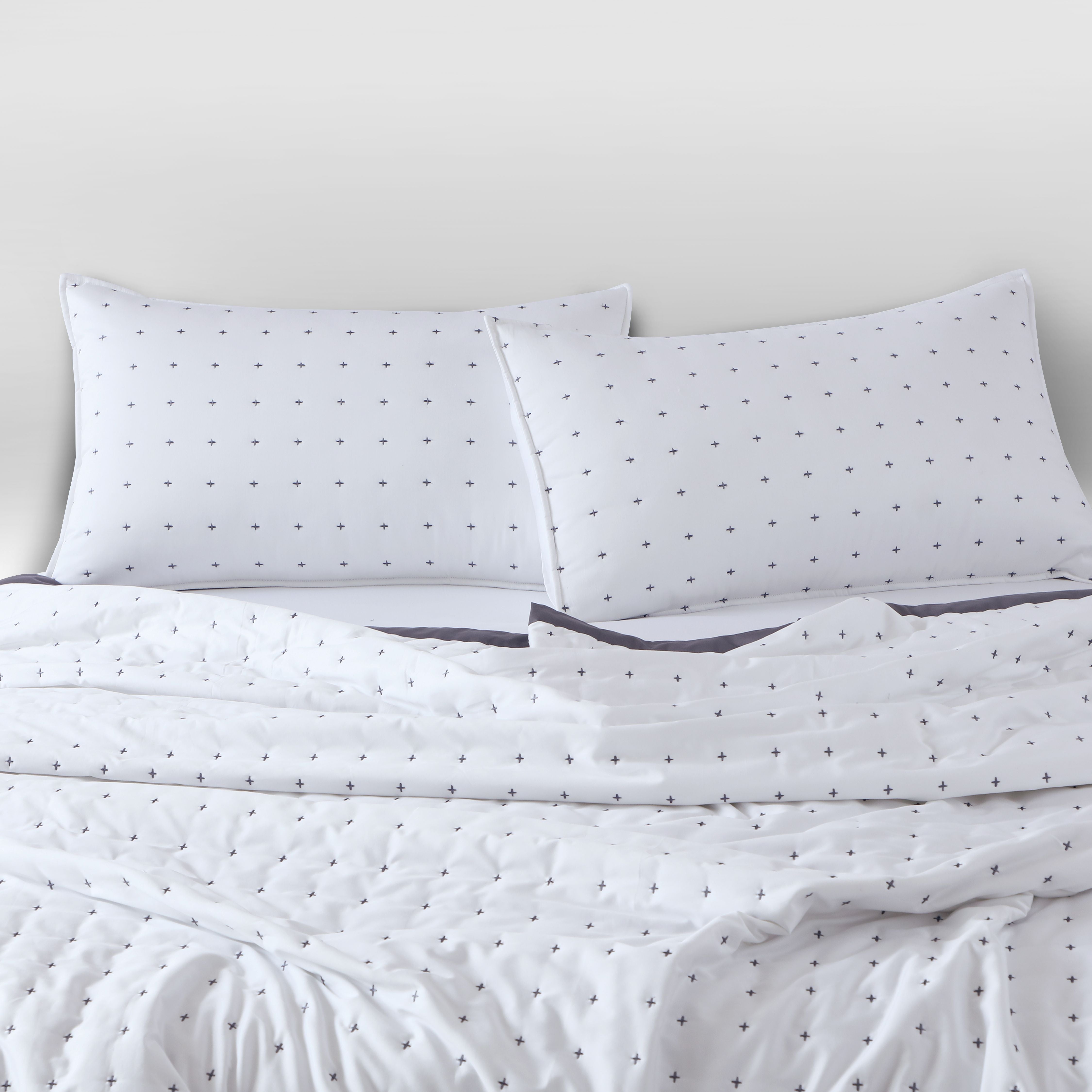 Malako Luxe 550 TC 100% Cotton White Solid King Size Bedspread Set