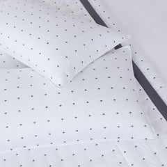Malako Luxe 550 TC 100% Cotton White Solid King Size Bedspread Set
