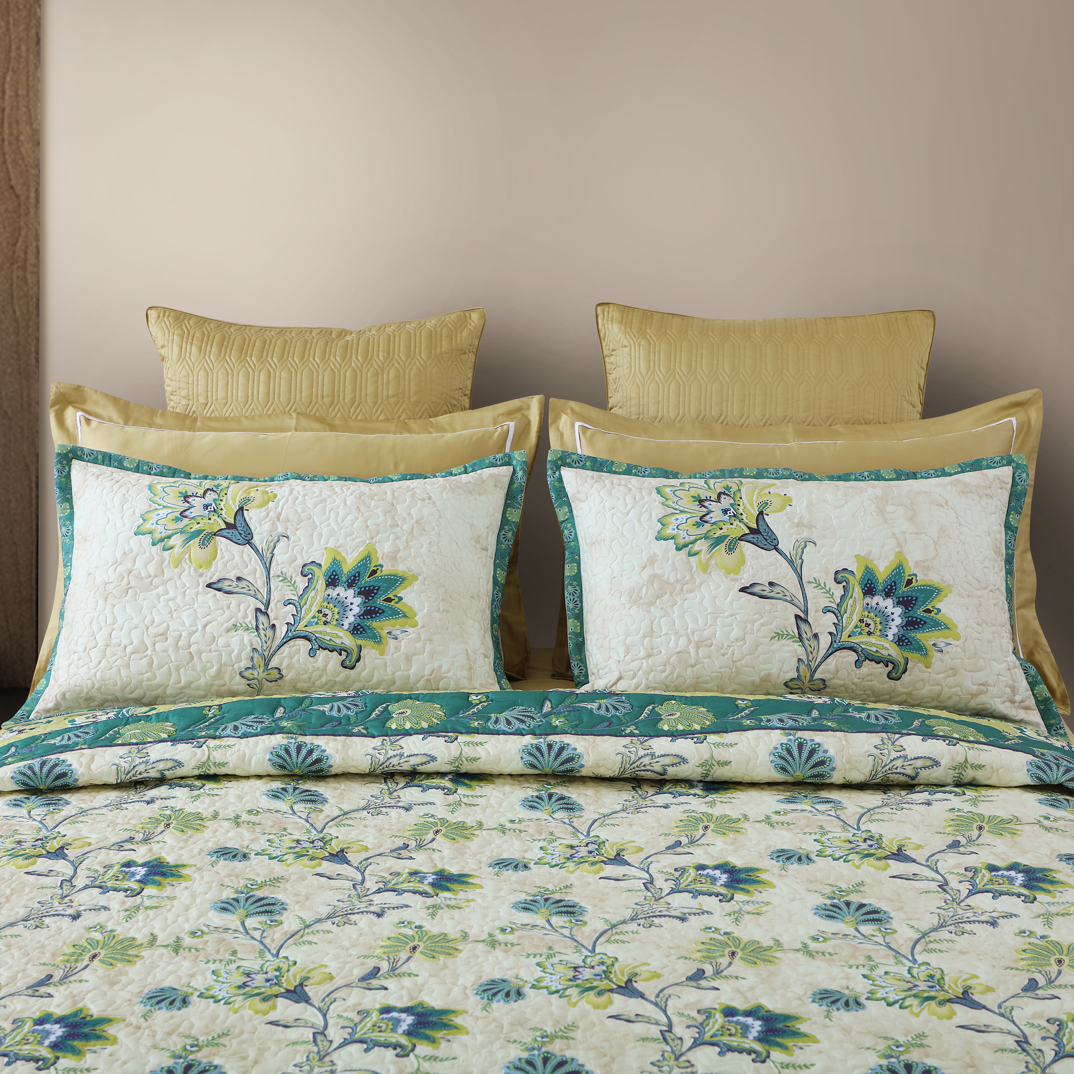 Malako Fleur 100% Cotton King Size Green Botanique King Size Quilted Bedspread Set