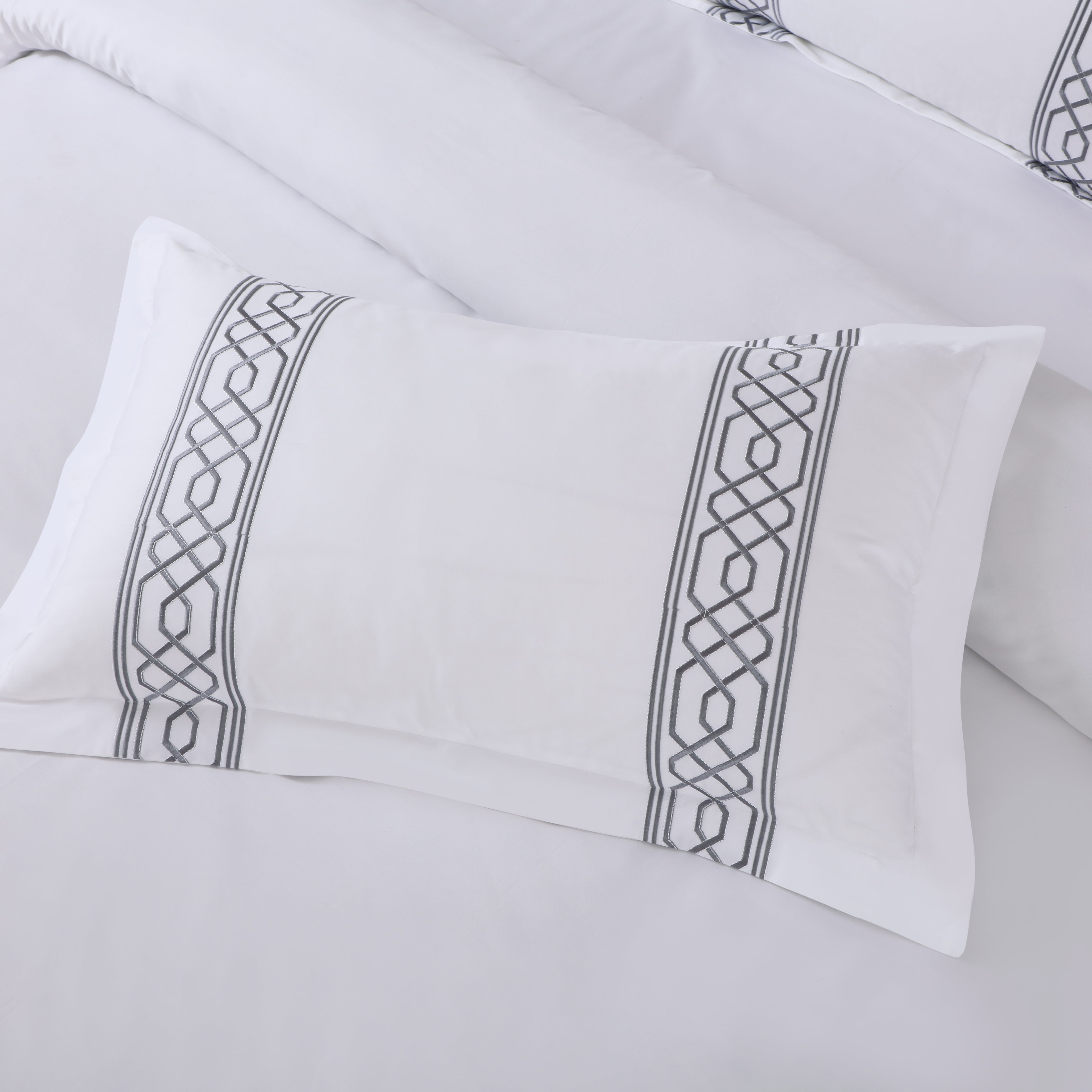 Malako Luxe Stitch & Dream: 550 TC White Premium Embroidered Bedding