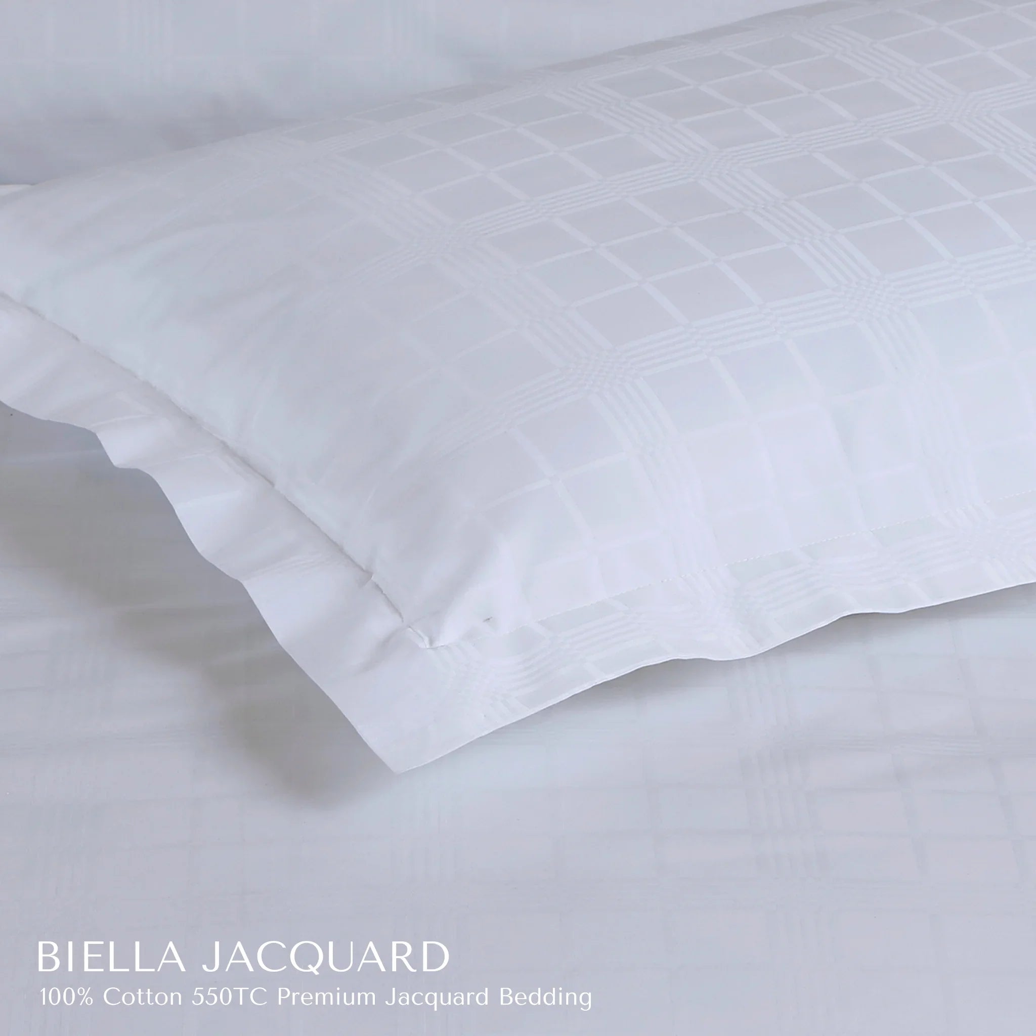 Malako Biella Jacquard Brilliant White Checks 550 TC 100% Cotton King Size Duvet Cover Set