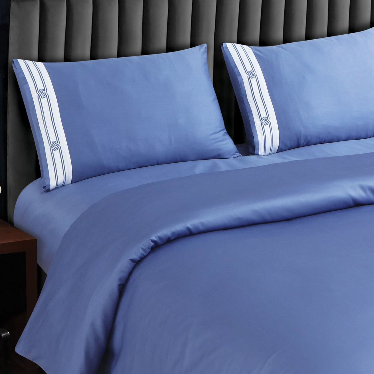 Malako Luxe Collection: 550 TC Midnight Blue Premium Embroidered Bedding