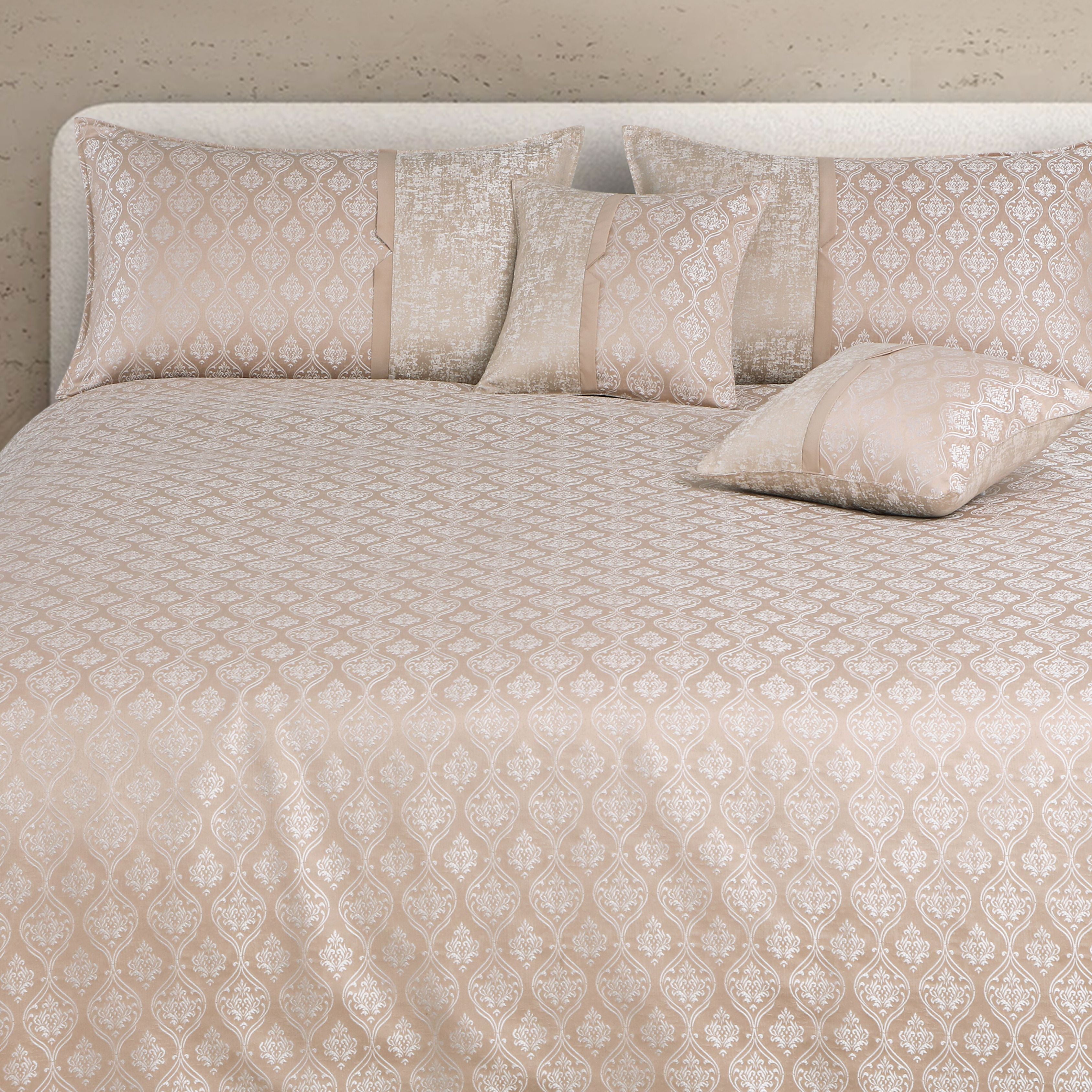 Malako Almond Beige Jacquard King Size 5 Piece Bedspread Set