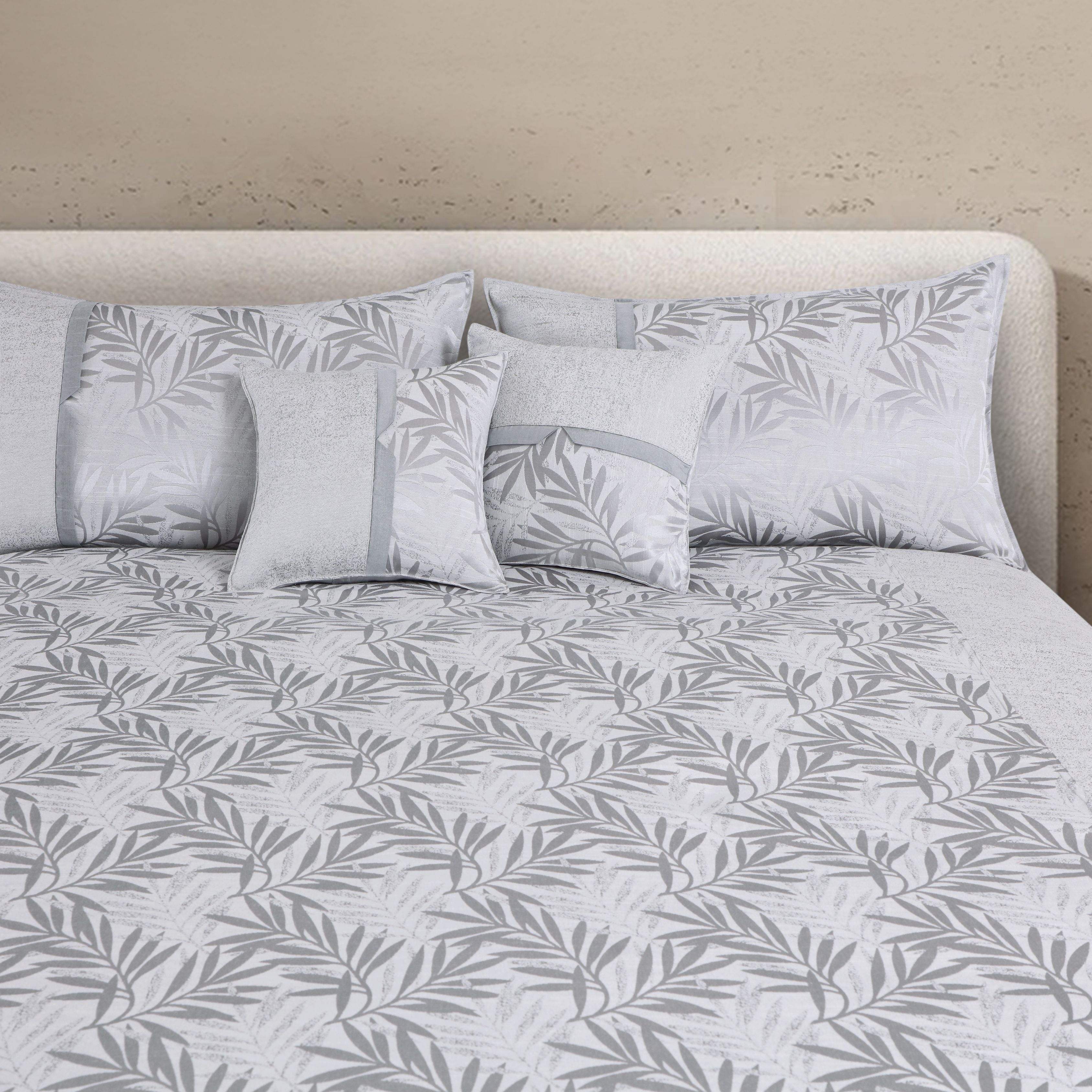 Malako Silver Grey Jacquard King Size 5 Piece Bedspread Set