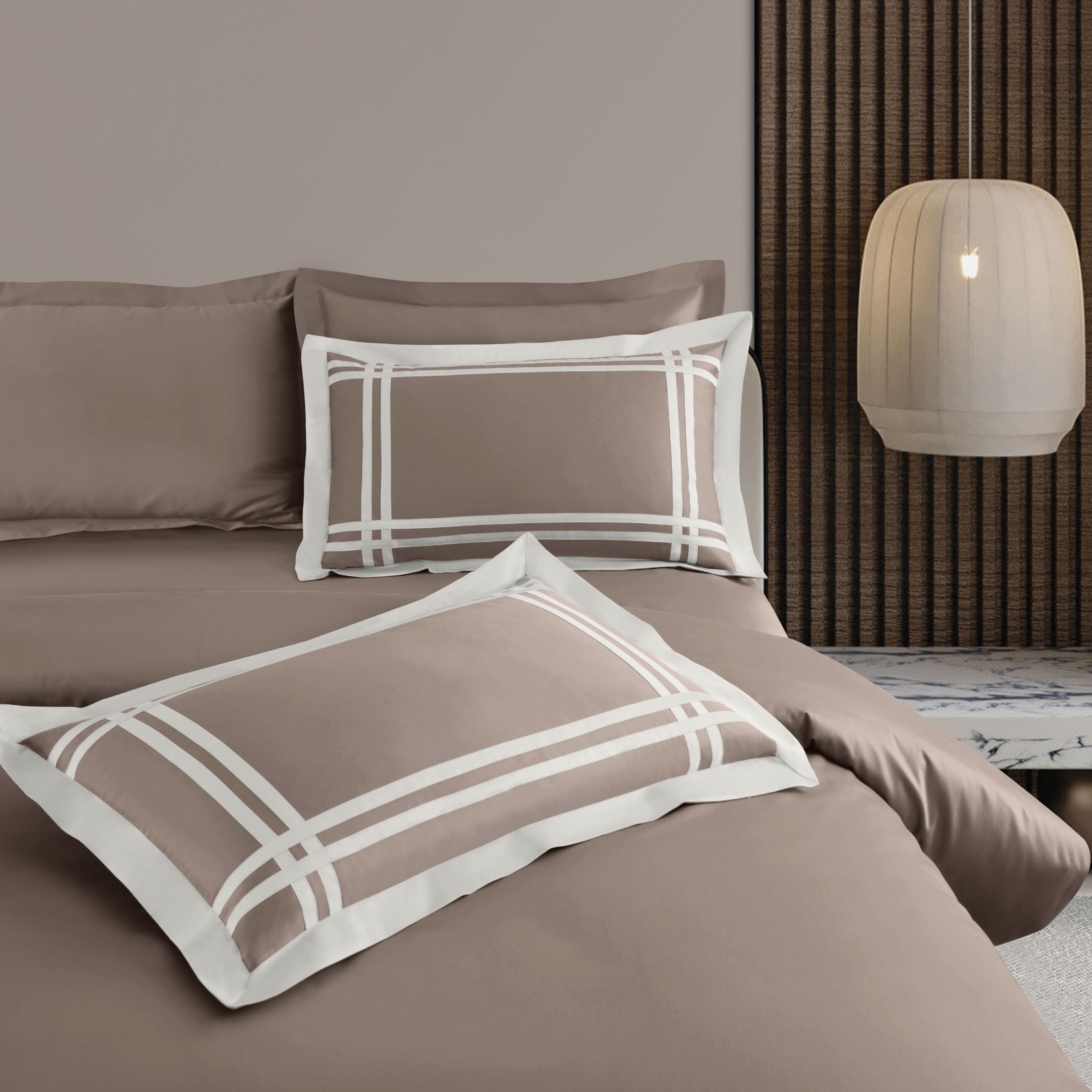 Malako Luxe: Bodo Collection 550TC Taupe Brown 100% Cotton Super King Size Bedding