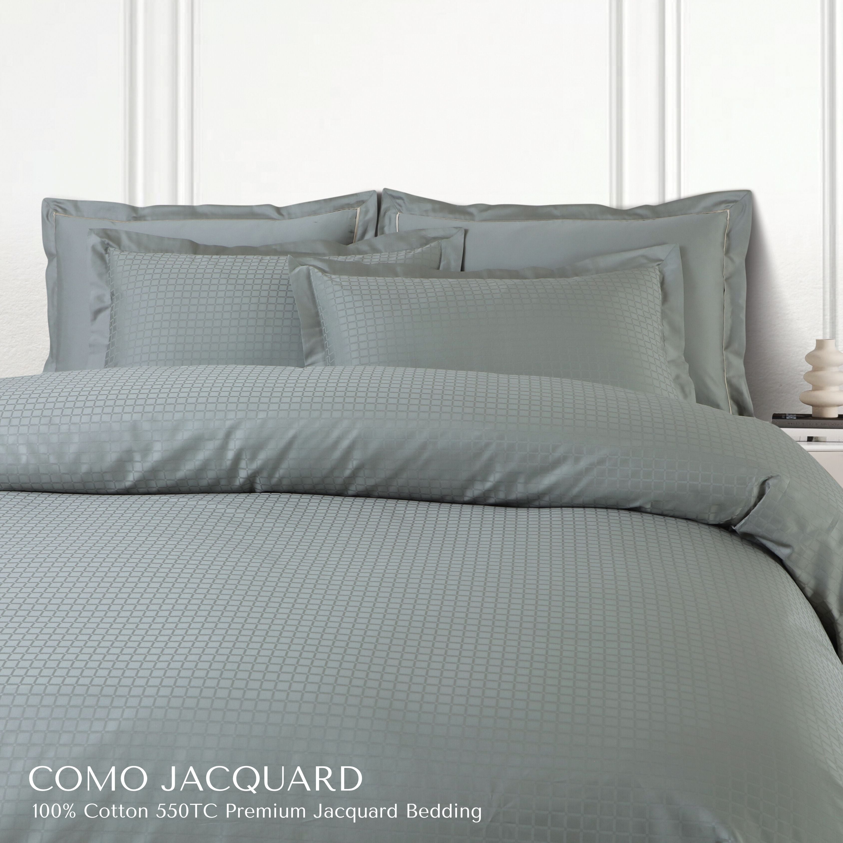 Malako Como Jacquard Checkered 550 TC 100% Cotton King Size Bedding
