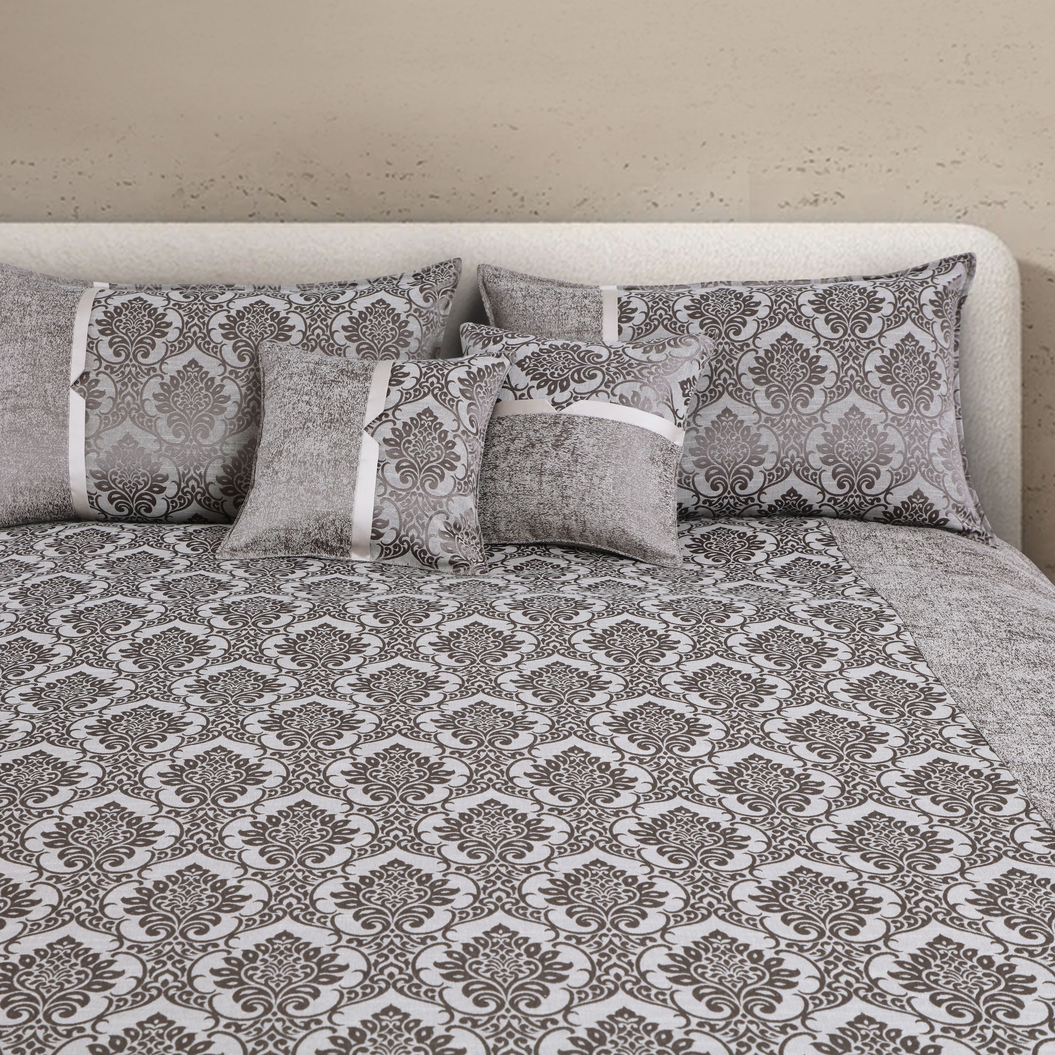 Malako Grey Jacquard King Size 5 Piece Bedspread Set