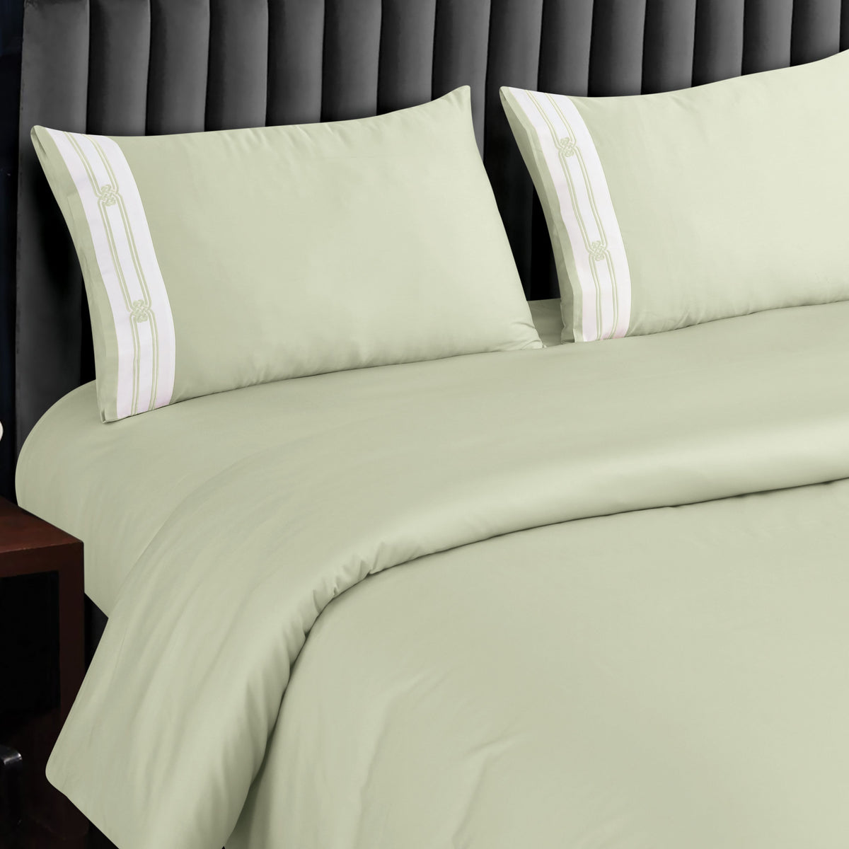 Malako Luxe Collection: 550 TC Sage Green Premium Embroidered Bedding