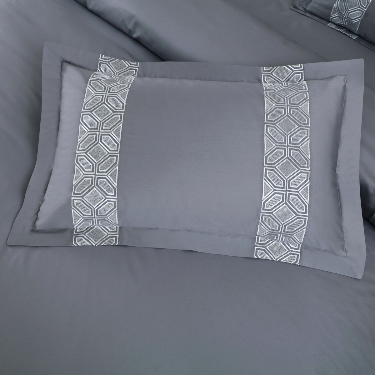 Malako Luxe Stitch & Dream: 550 TC Grey Premium Embroidered Bedding