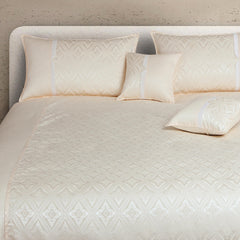 Malako FnF Cream Jacquard King Size 5 Piece Bedspread Set