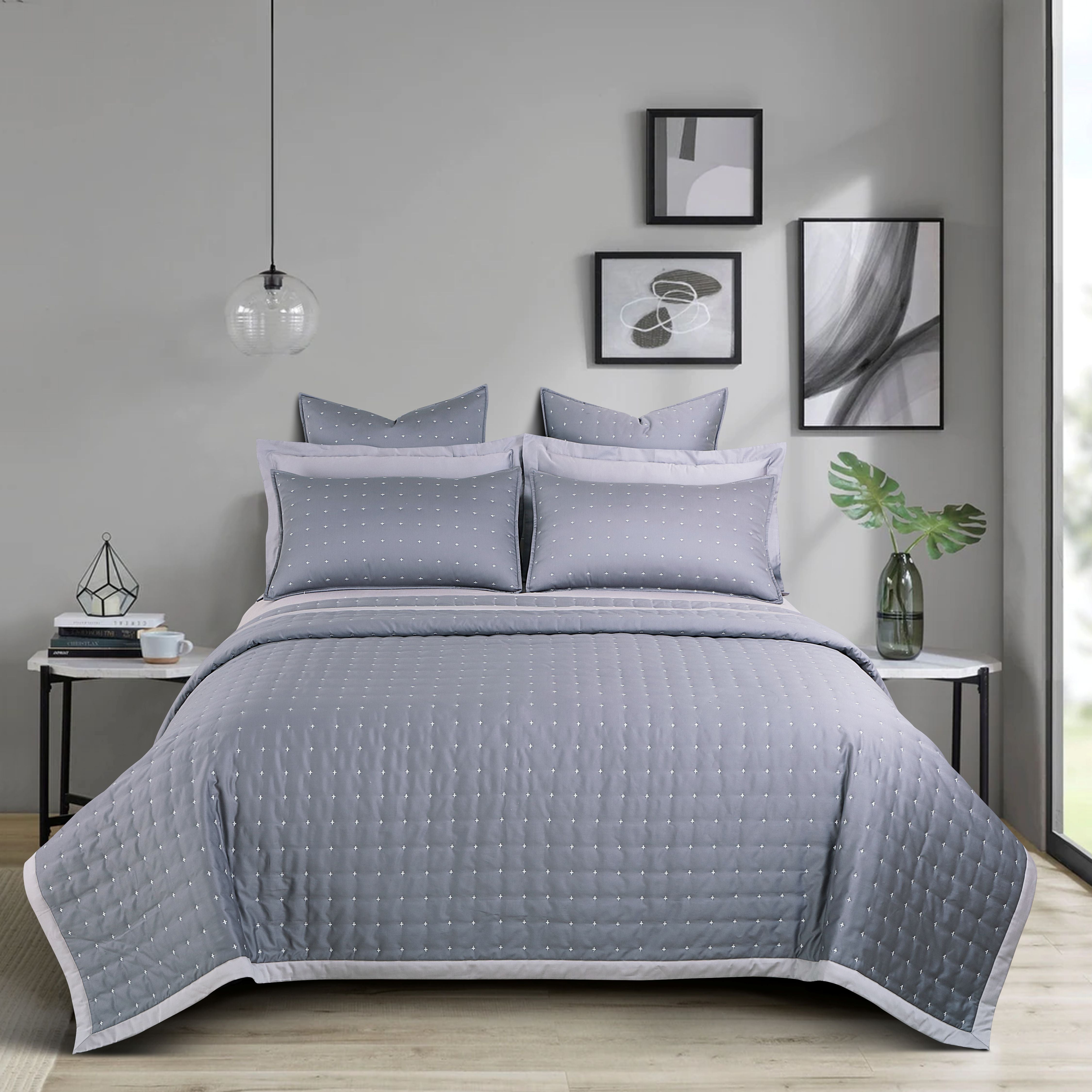 Malako Luxe 550 TC 100% Cotton Grey Solid King Size Bedspread Set