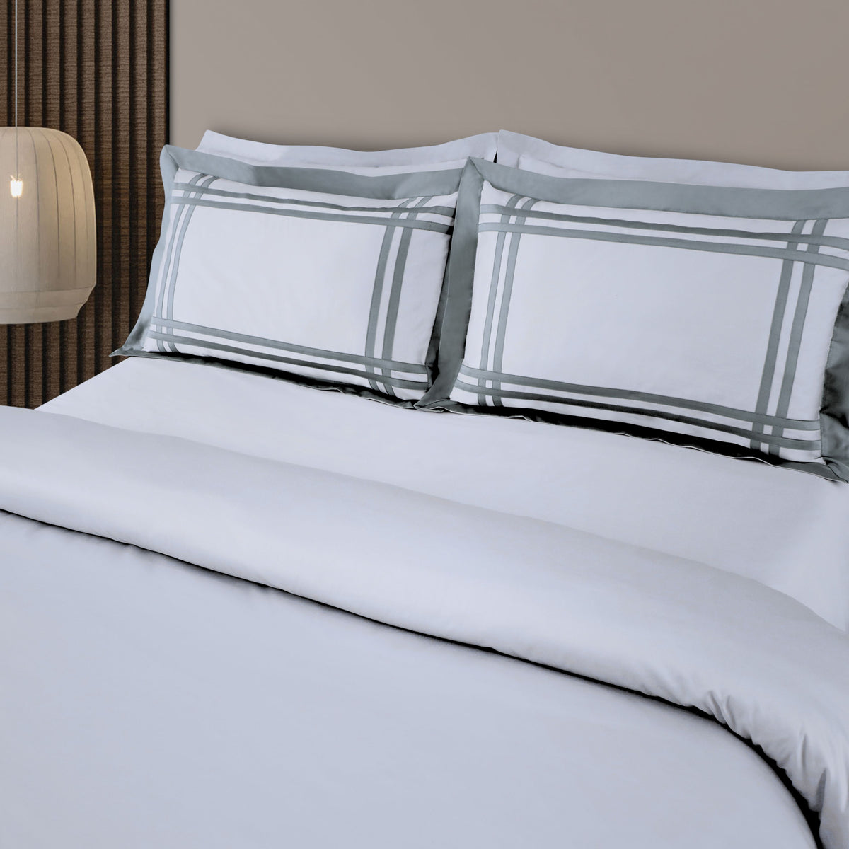 Malako Luxe: Bodo Collection 550TC Silver Grey 100% Cotton Super King Size Duvet Cover Set