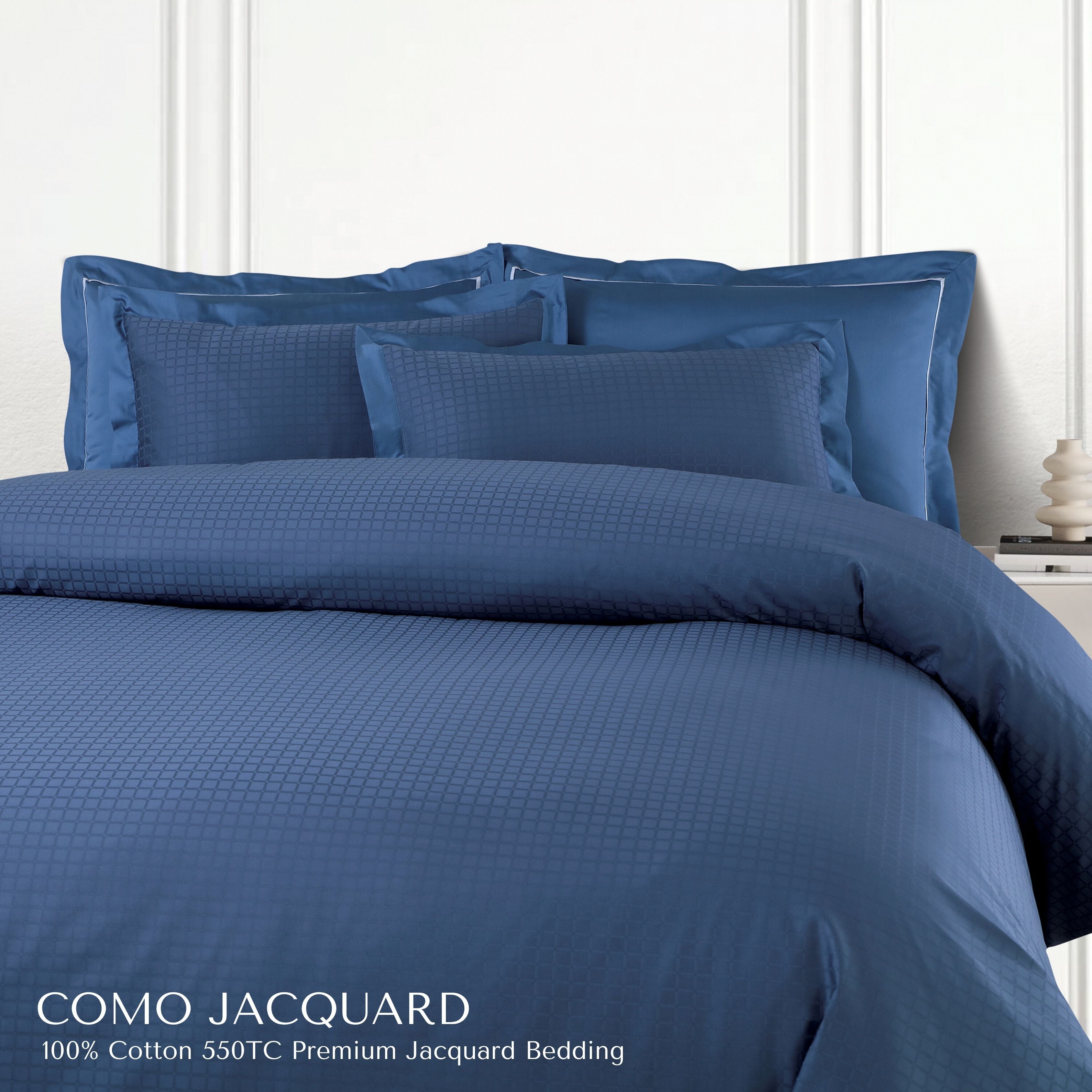 Malako Como Jacquard Checkered 550 TC 100% Cotton King Size Bedding