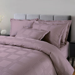 Malako Amalfi Jacquard Wine Checks 550 TC 100% Cotton Duvet Cover