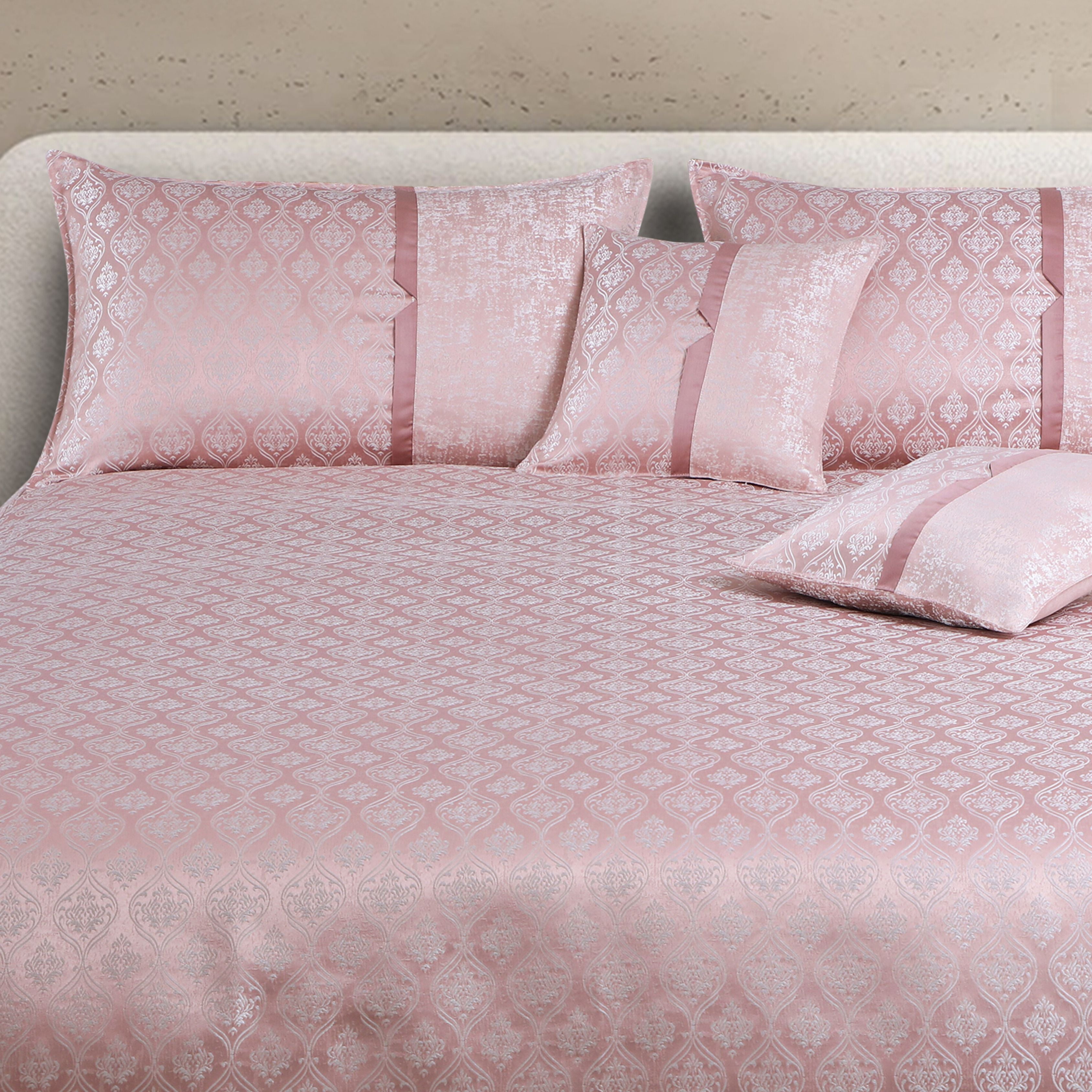 Malako Pink Jacquard King Size 5 Piece Bedspread Set