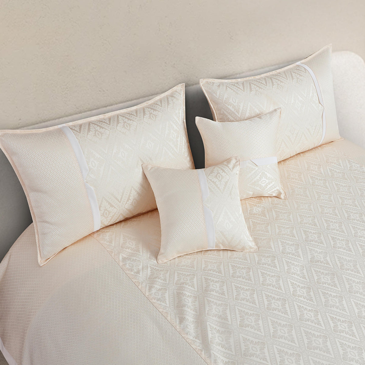 Malako FnF Cream Jacquard King Size 5 Piece Bedspread Set