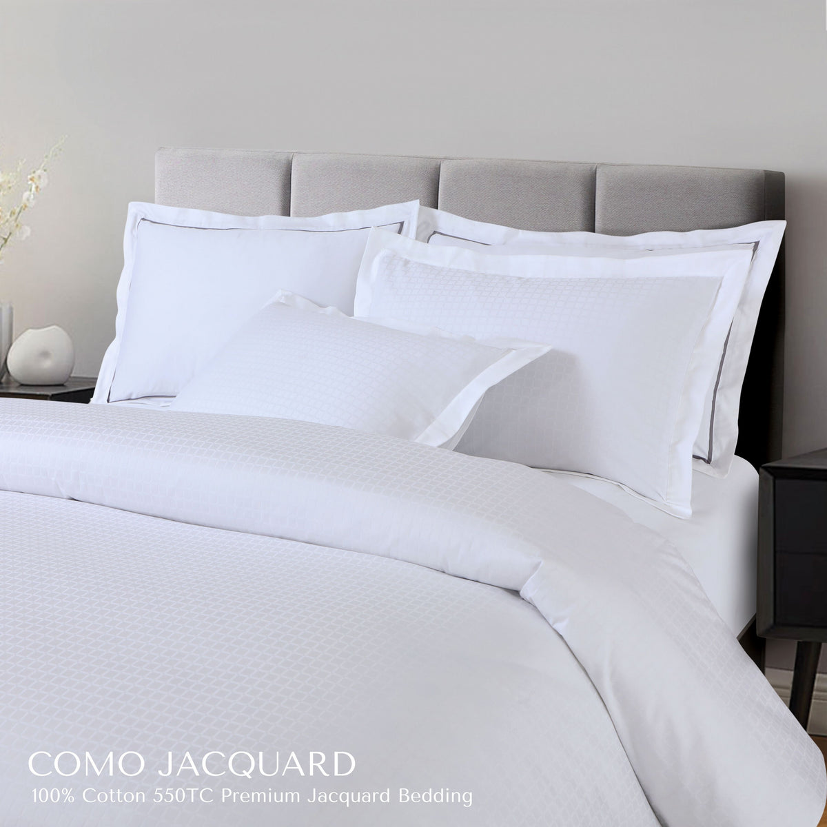 Malako Como Jacquard Brilliant White Checks 550 TC 100% Cotton Duvet Cover