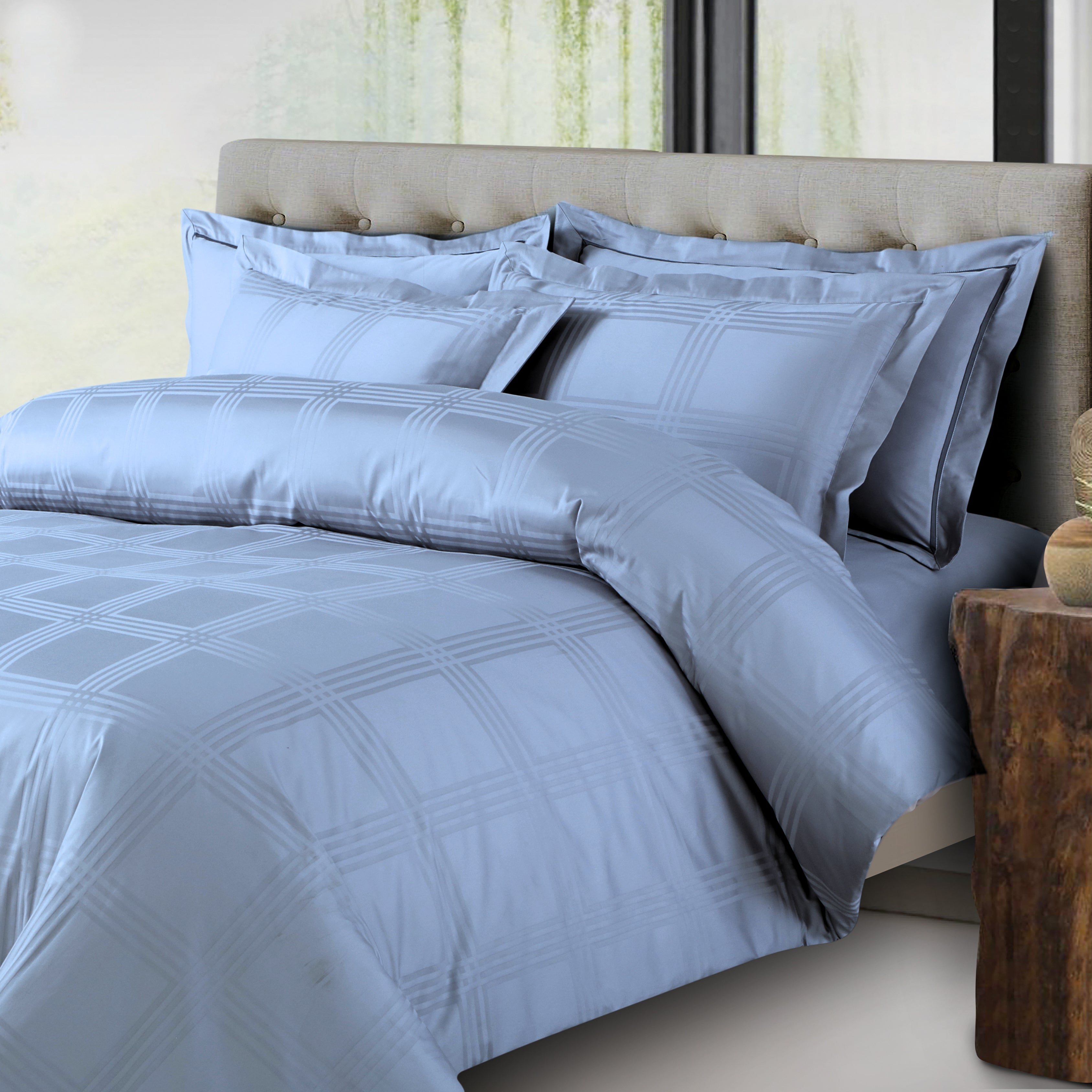 Malako Amalfi Jacquard Pigeon Blue Checks 550 TC 100% Cotton Duvet Cover