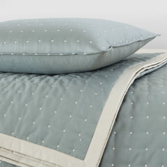Malako Luxe 550 TC 100% Cotton Olive Green Solid King Size Bedspread Set