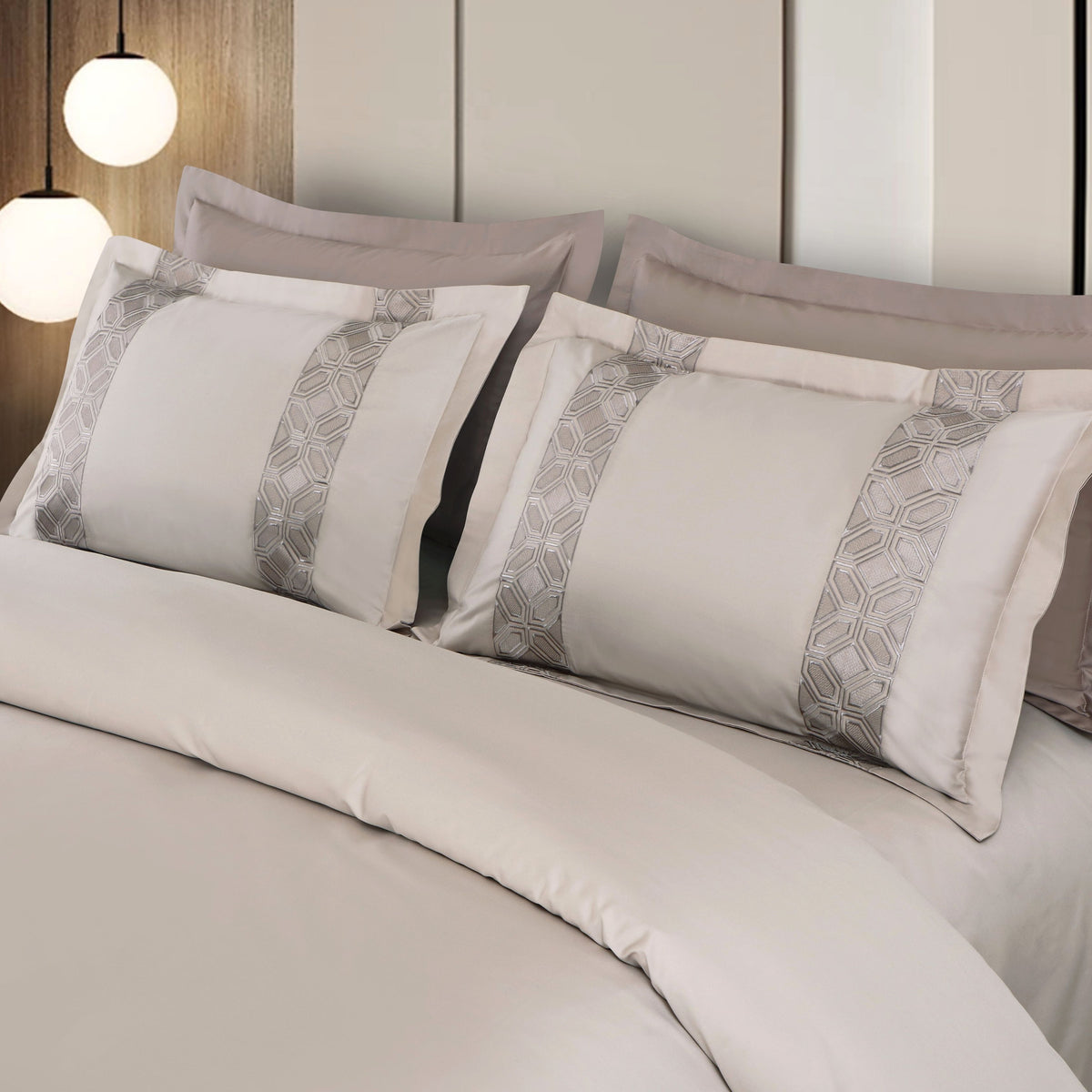 Malako Luxe Stitch & Dream: 550 TC Beige Premium Embroidered Bedding
