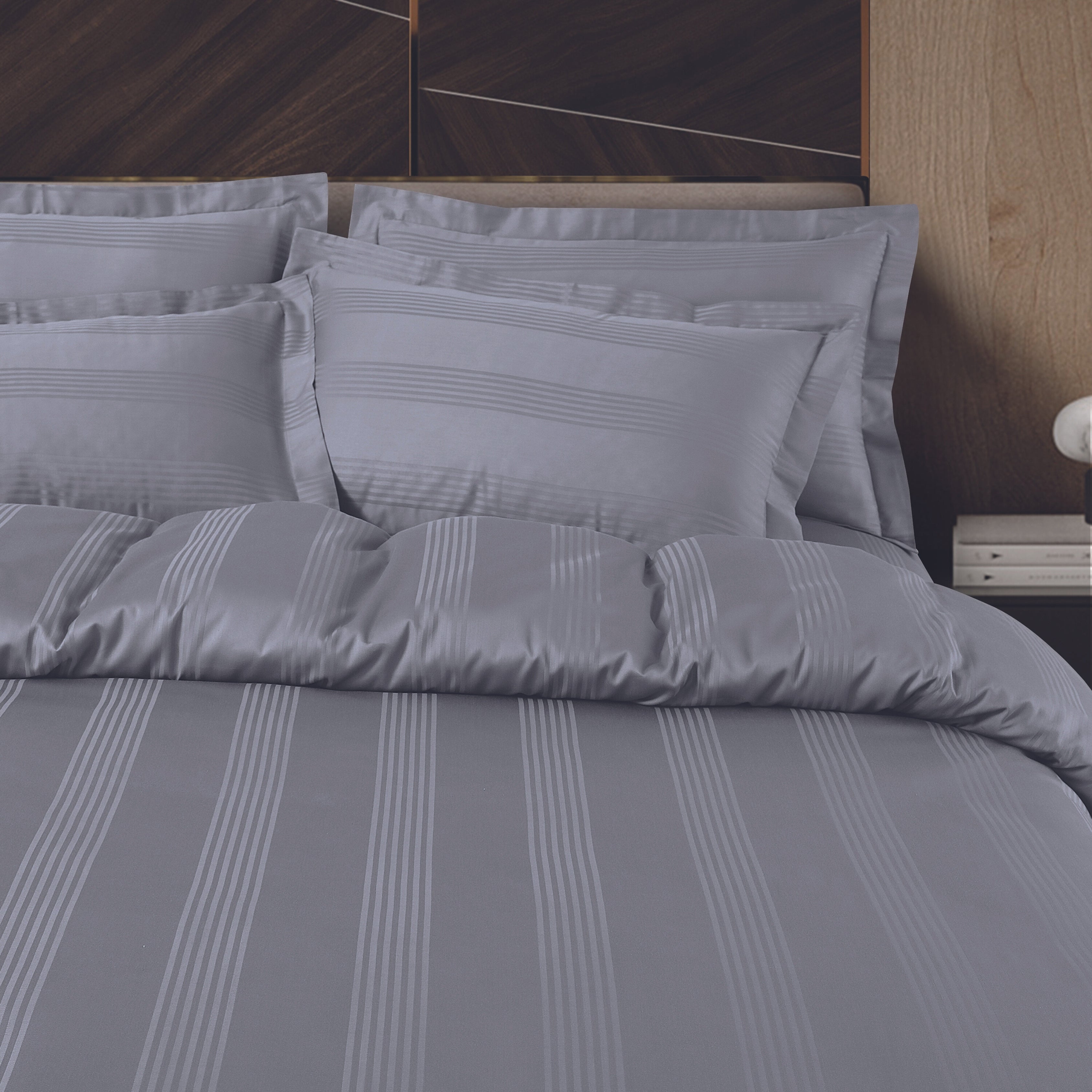 Malako Turin Jacquard Grey Stripes 500TC 100% Cotton King Size Bed Sheet with 2 Pillow Covers