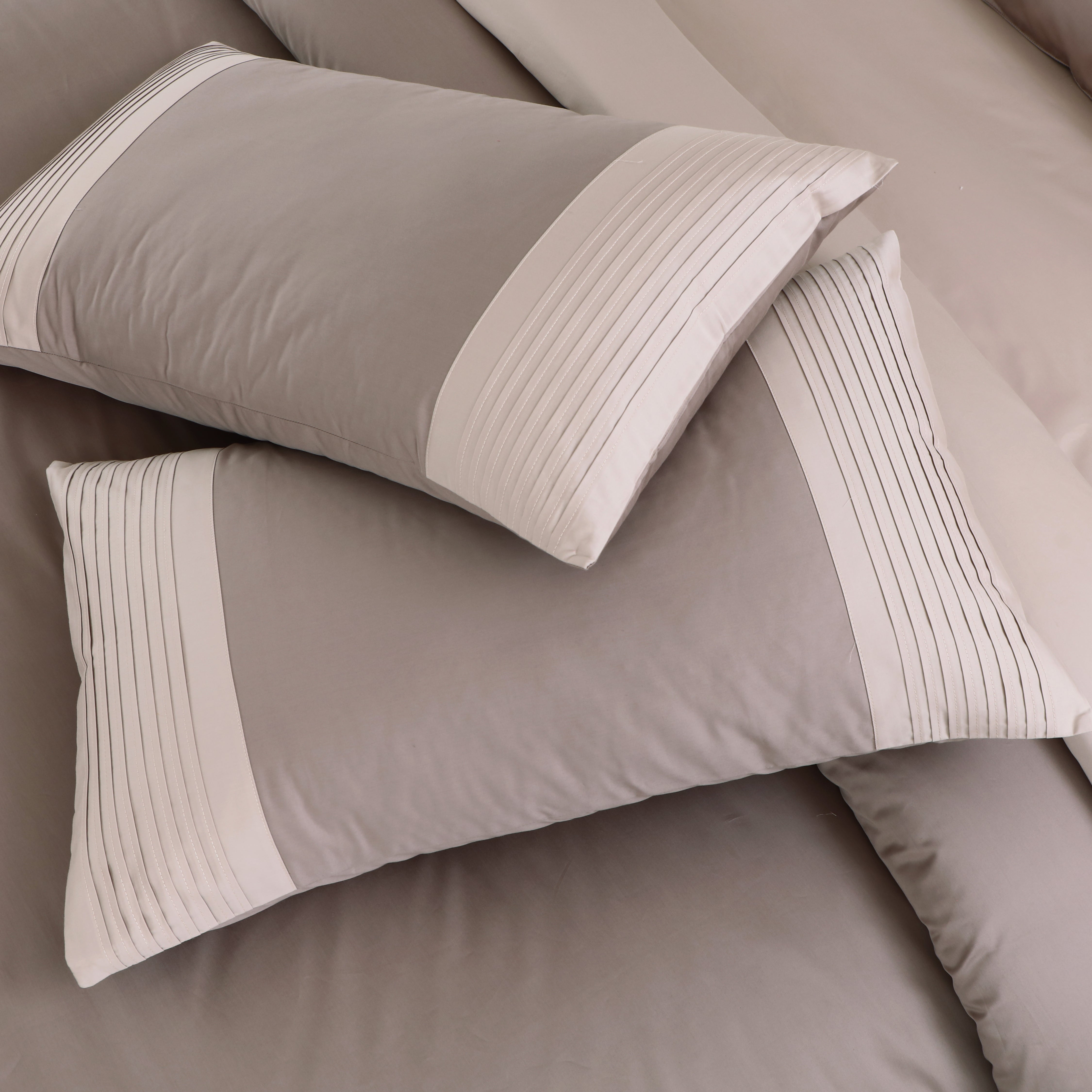 Malako Luxe Pintex 100% Cotton King Size 7 Piece Duvet Cover Set-Taupe Brown