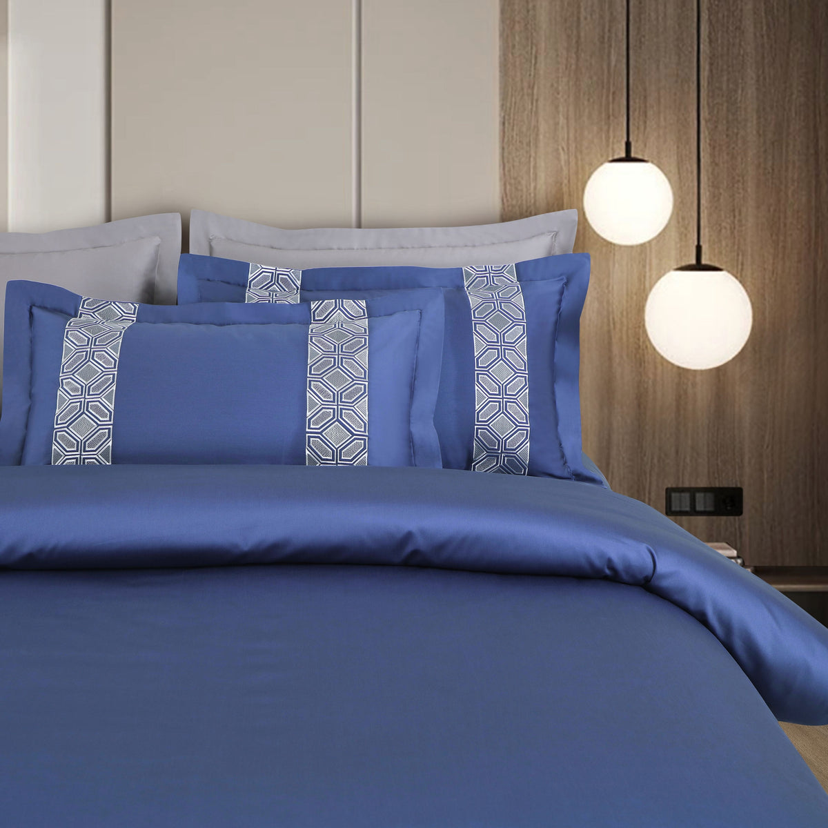 Malako Luxe Stitch & Dream: 550 TC Midnight Blue Premium Embroidered Bedding