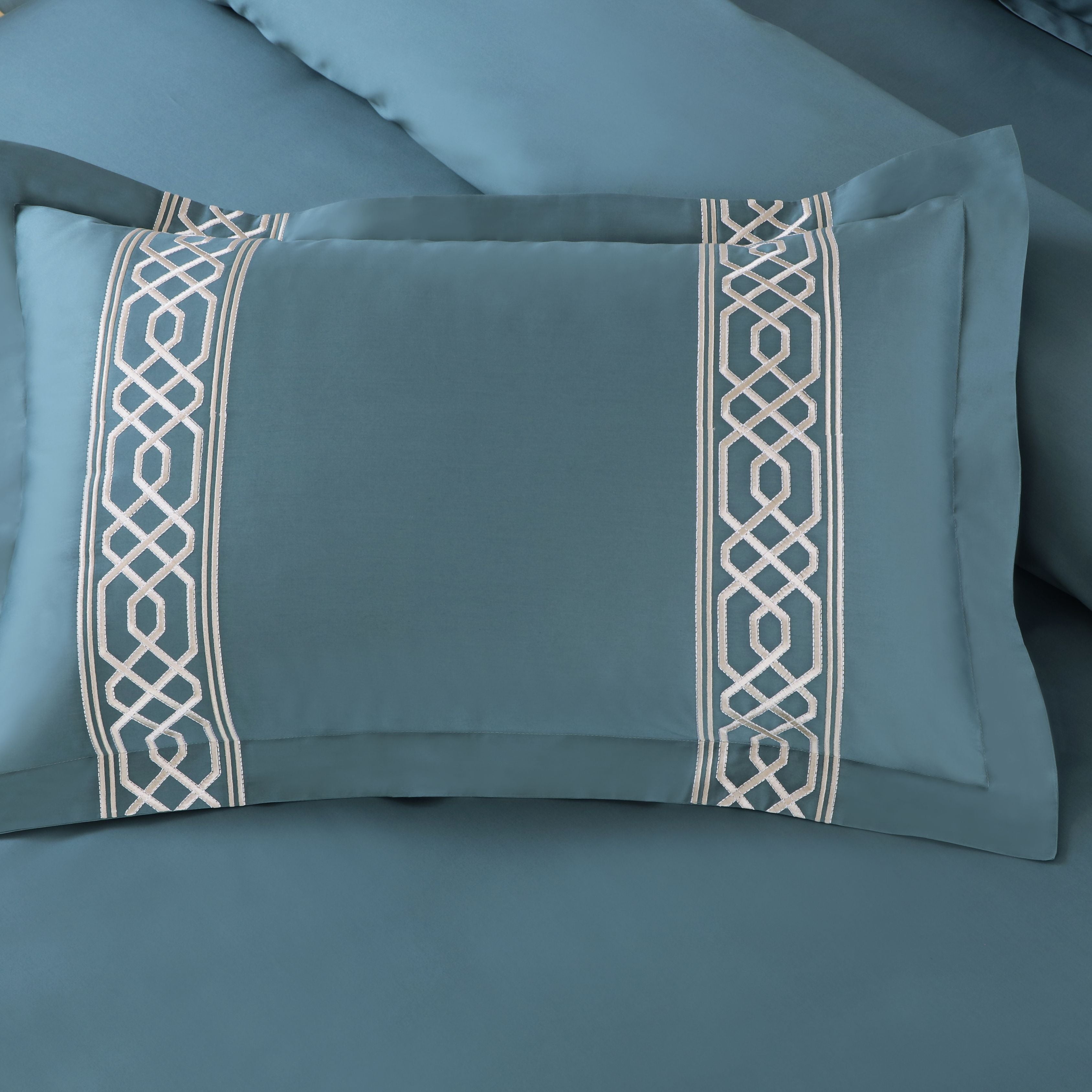 Malako Luxe Stitch & Dream: 550 TC Teal Green Premium Embroidered Bedding