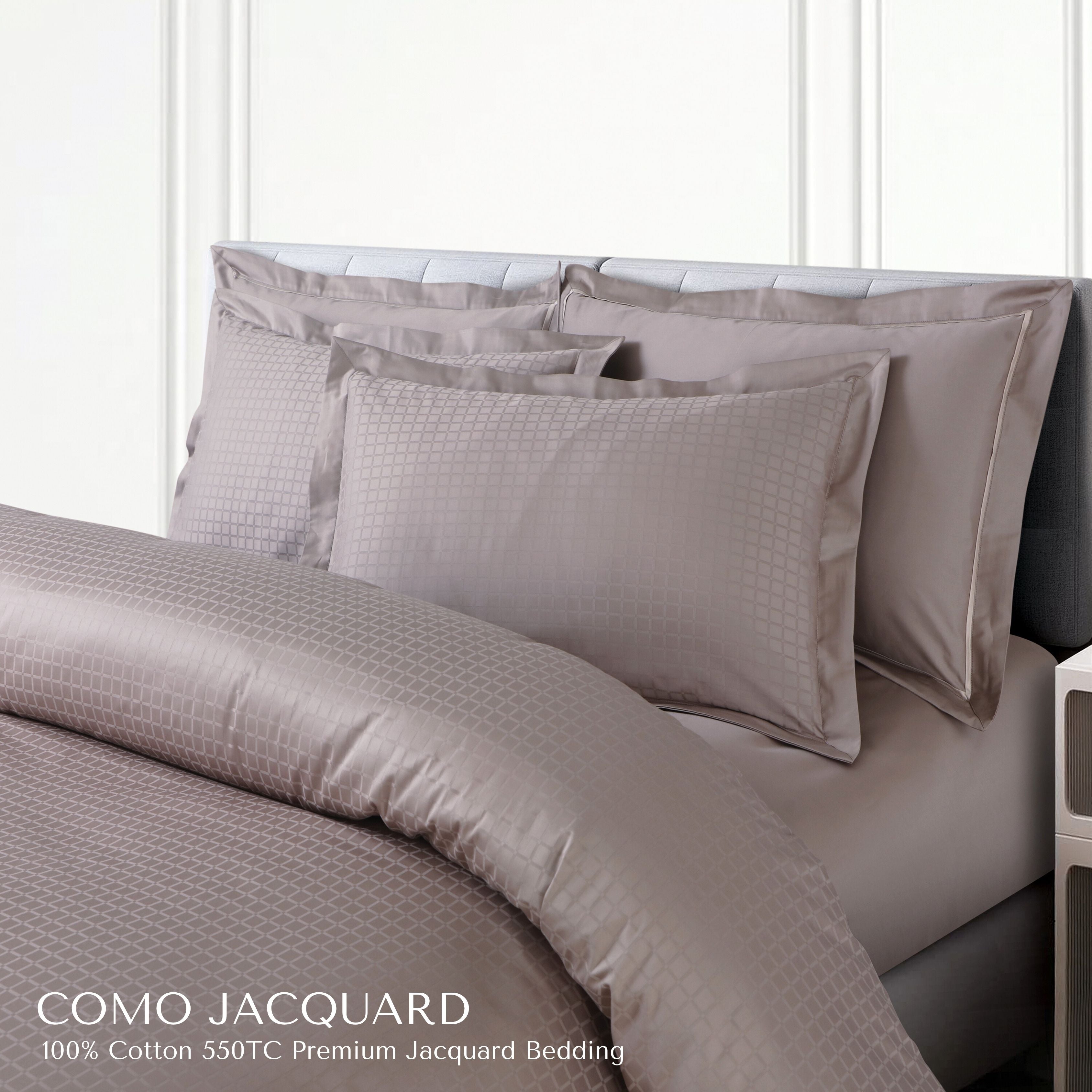Malako Como Jacquard Checkered 550 TC 100% Cotton King Size Bedding