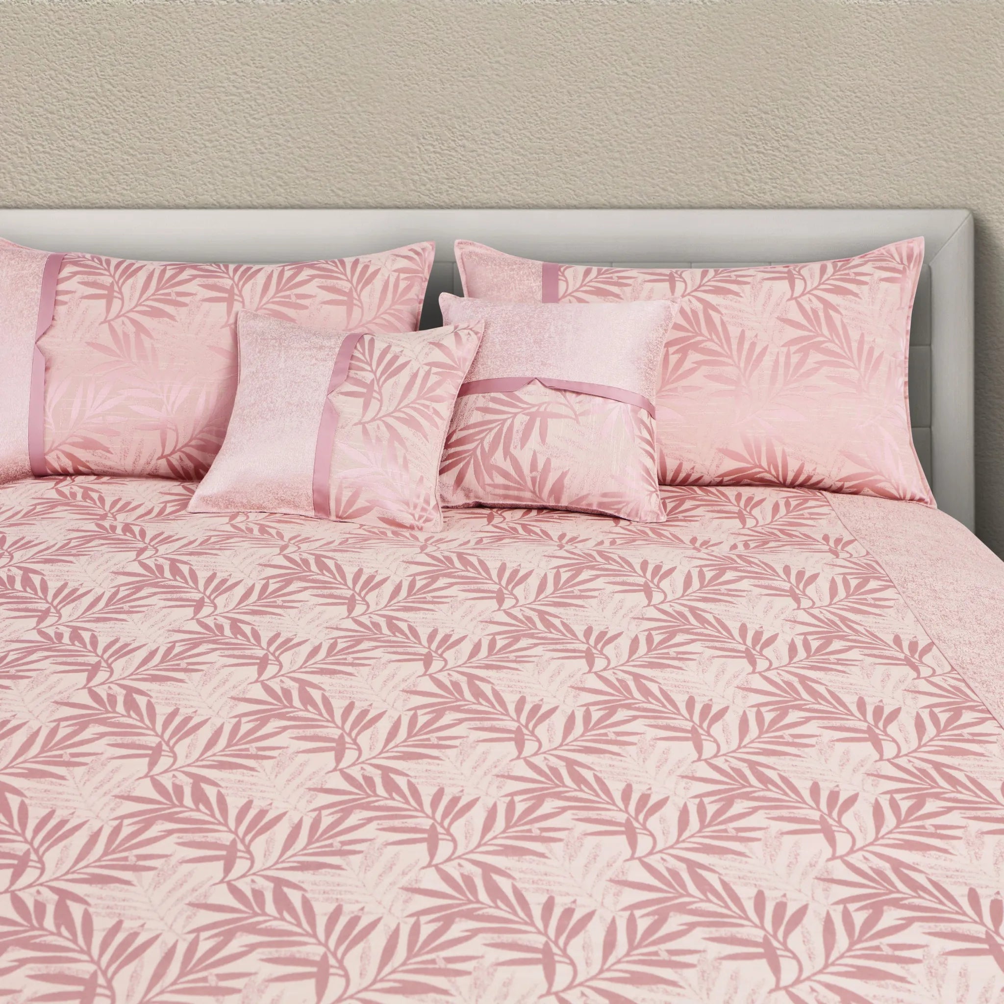 Buy Jacquard Bedcover Online India – Malako Pink