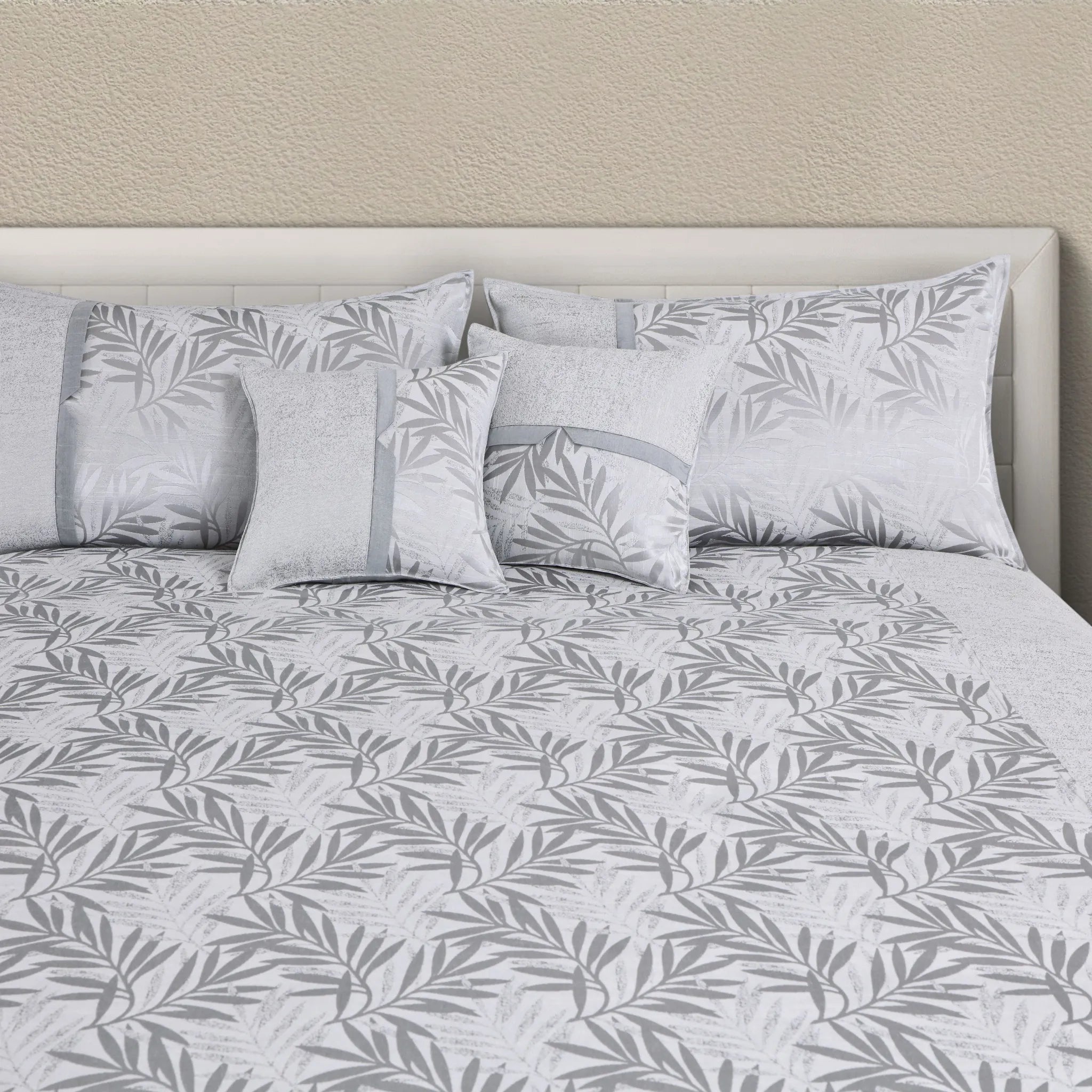 Buy Jacquard Bedcover Online India – Malako Silver Grey