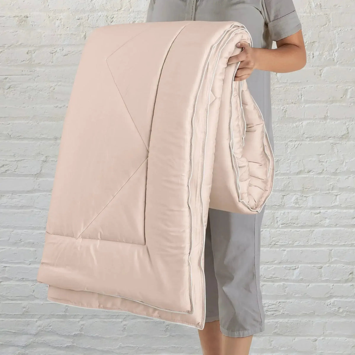 For Summer: 200GSM Malako Eco-Luxe Light Beige 100% Bamboo Quilt/Comforter