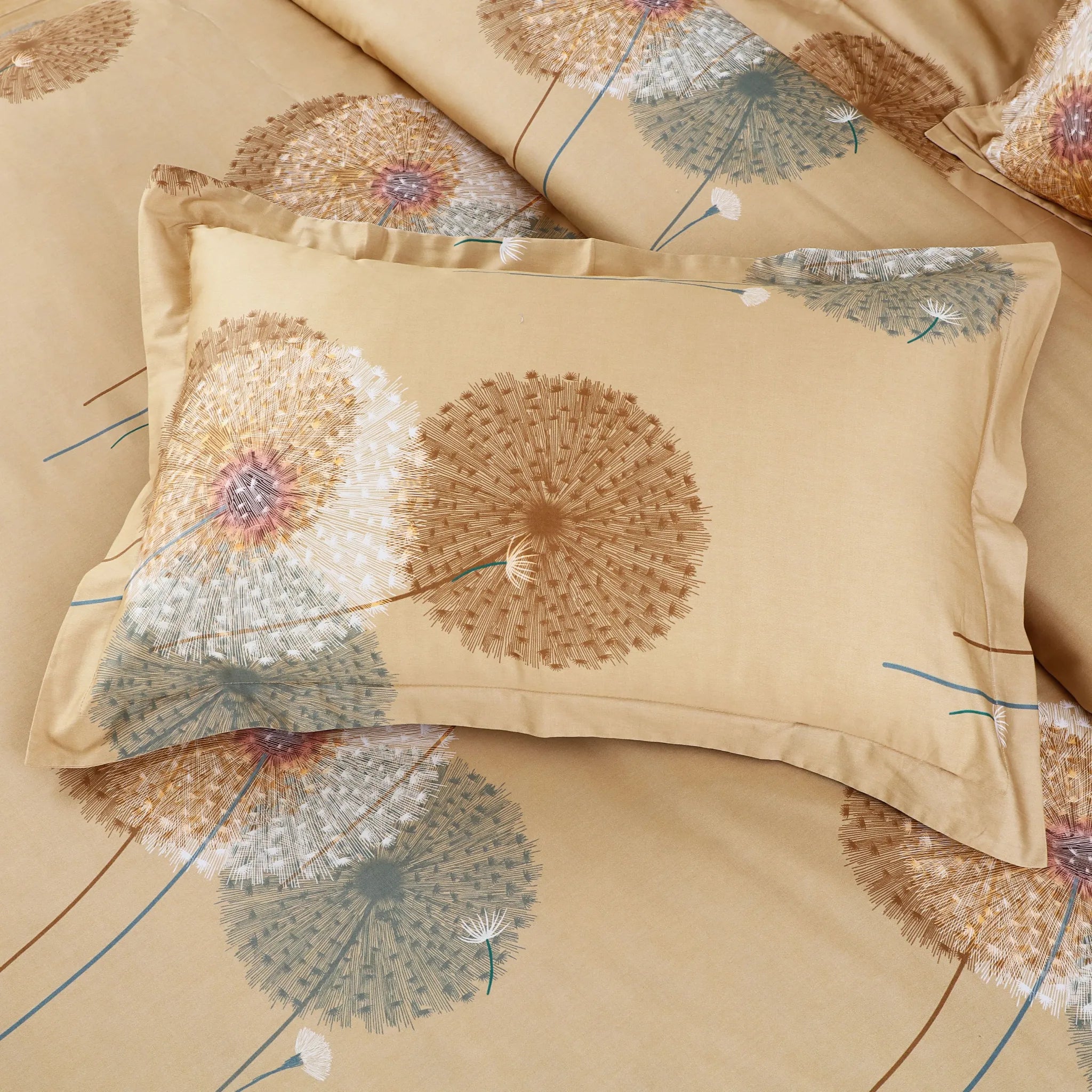 Luxury yellow botanical cotton bedding