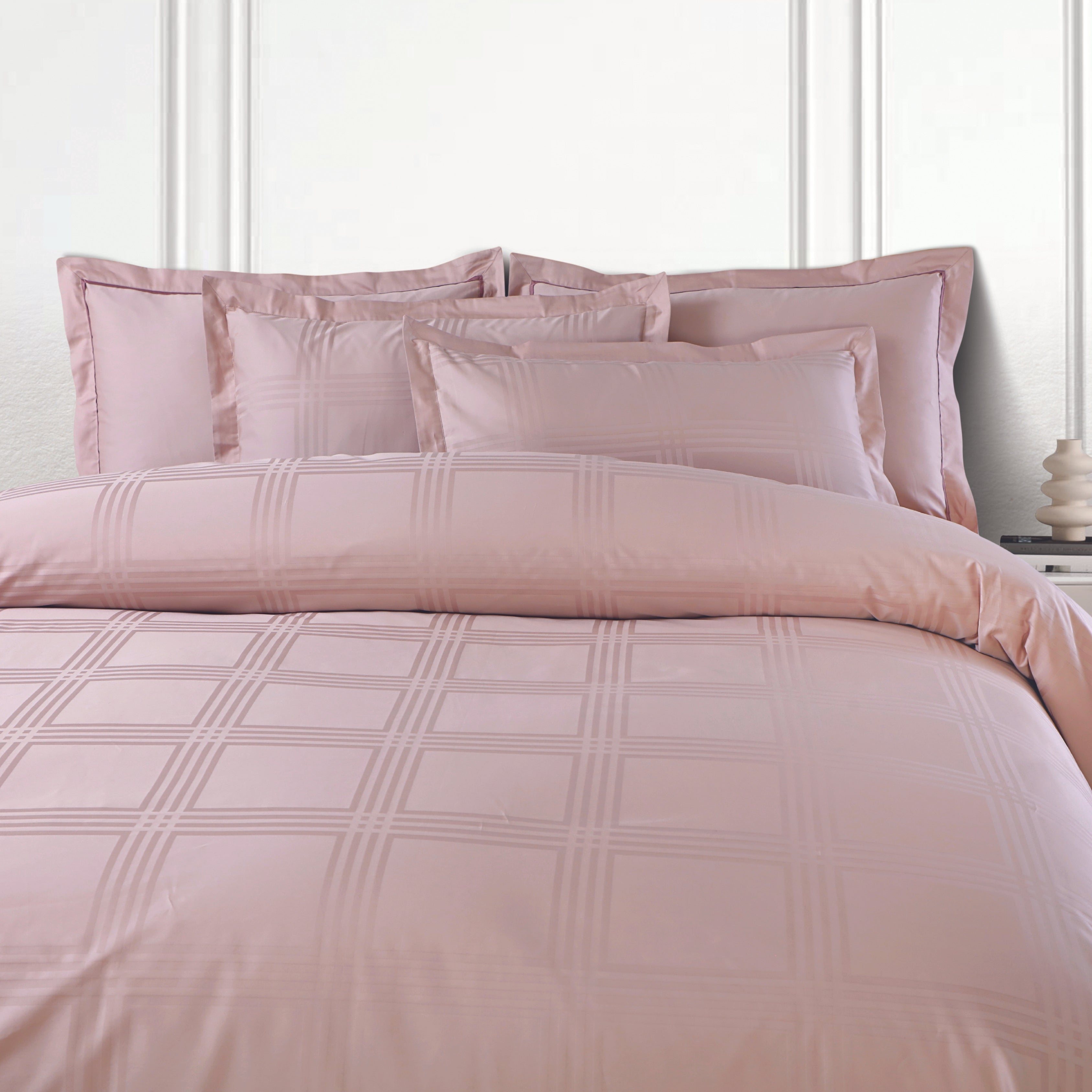 Malako Amalfi Jacquard Checkered 550 TC 100% Cotton King Size Bedding