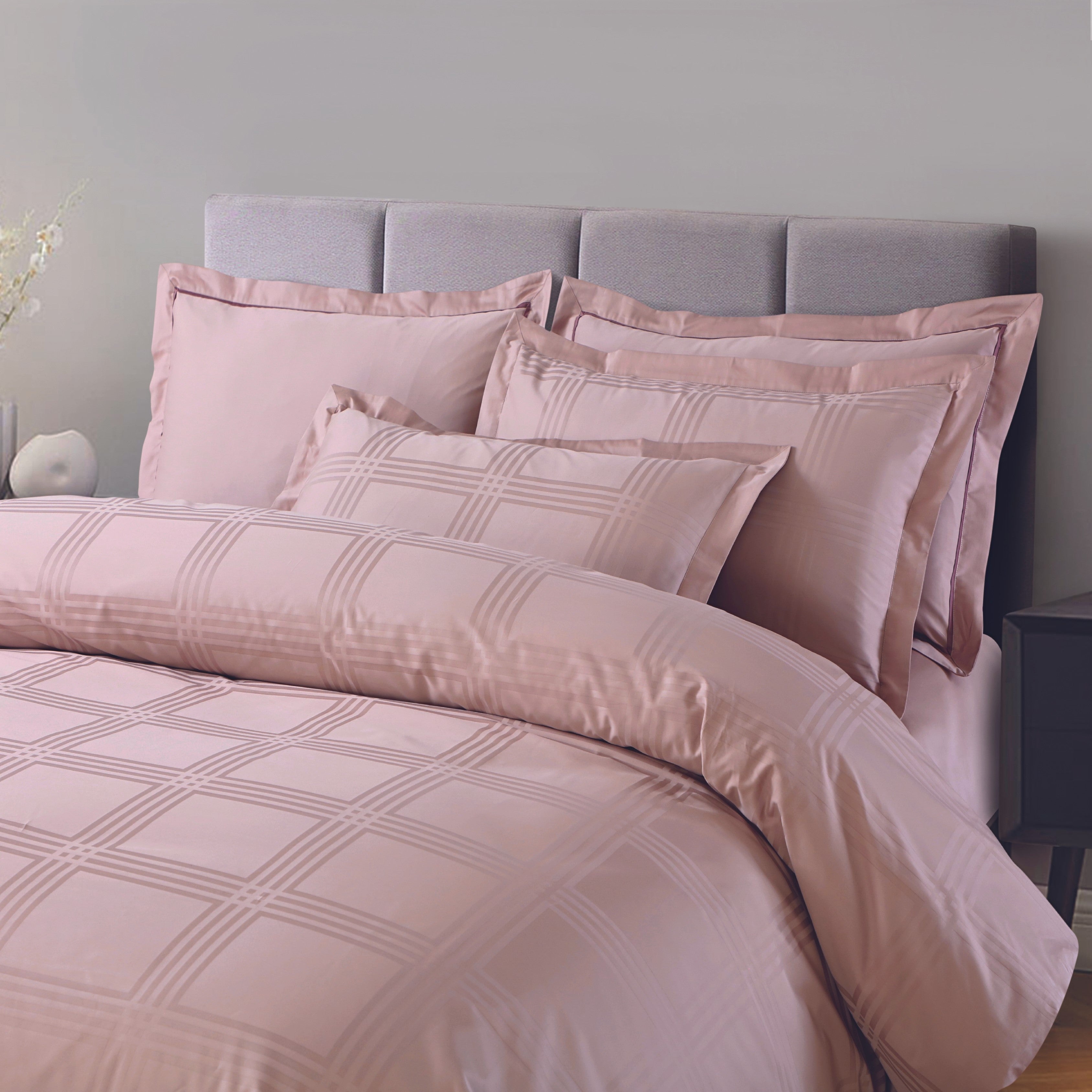 Malako Amalfi Jacquard Checkered 550 TC 100% Cotton King Size Bedding