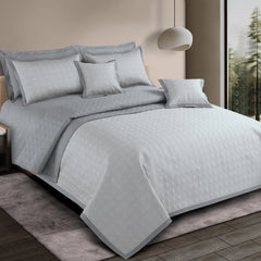 Malako Luxe 550 TC 100% Cotton Silver Grey & Grey Solid King Size Reversible Bedspread Set