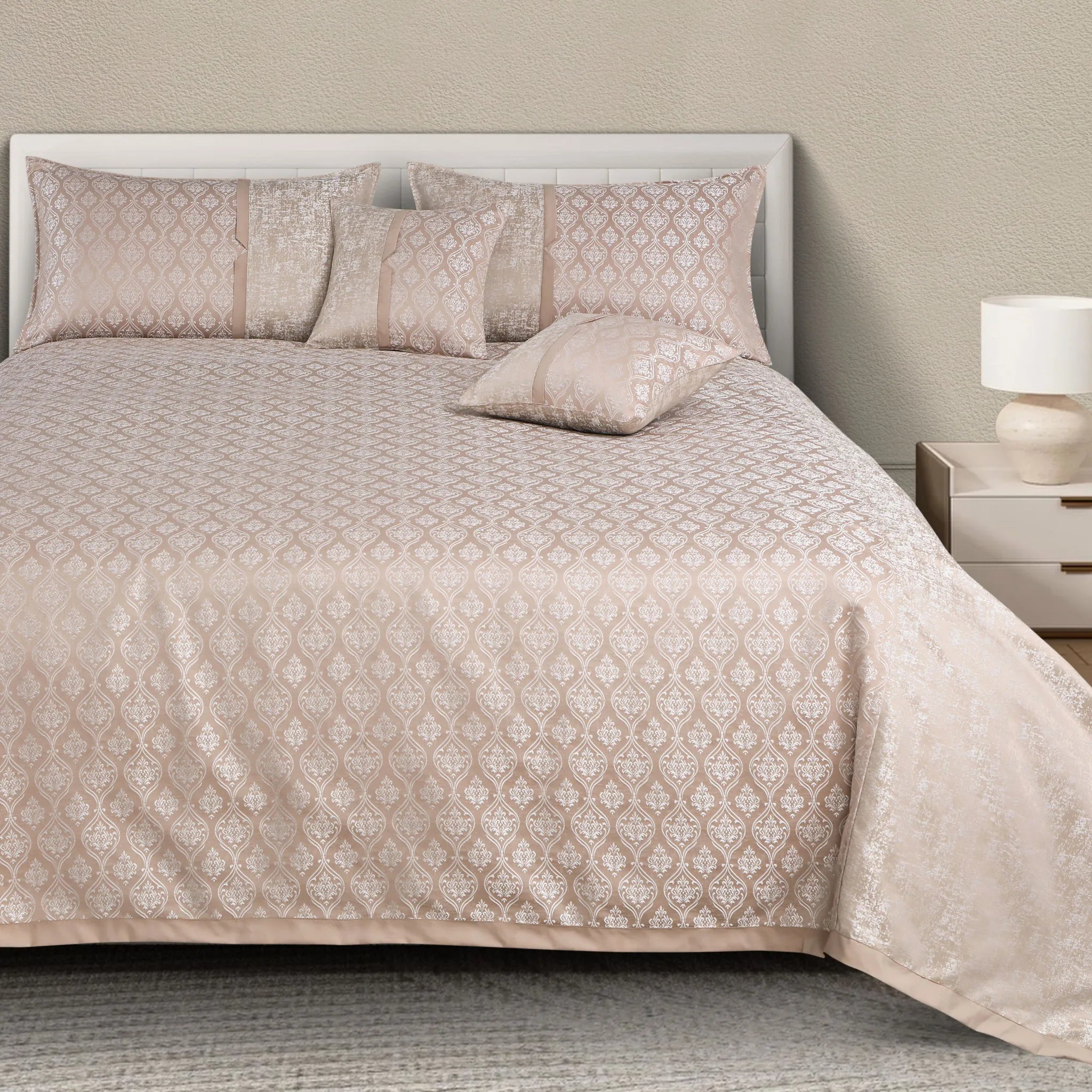 Malako King Size Jacquard Bedcover 240×275 cm