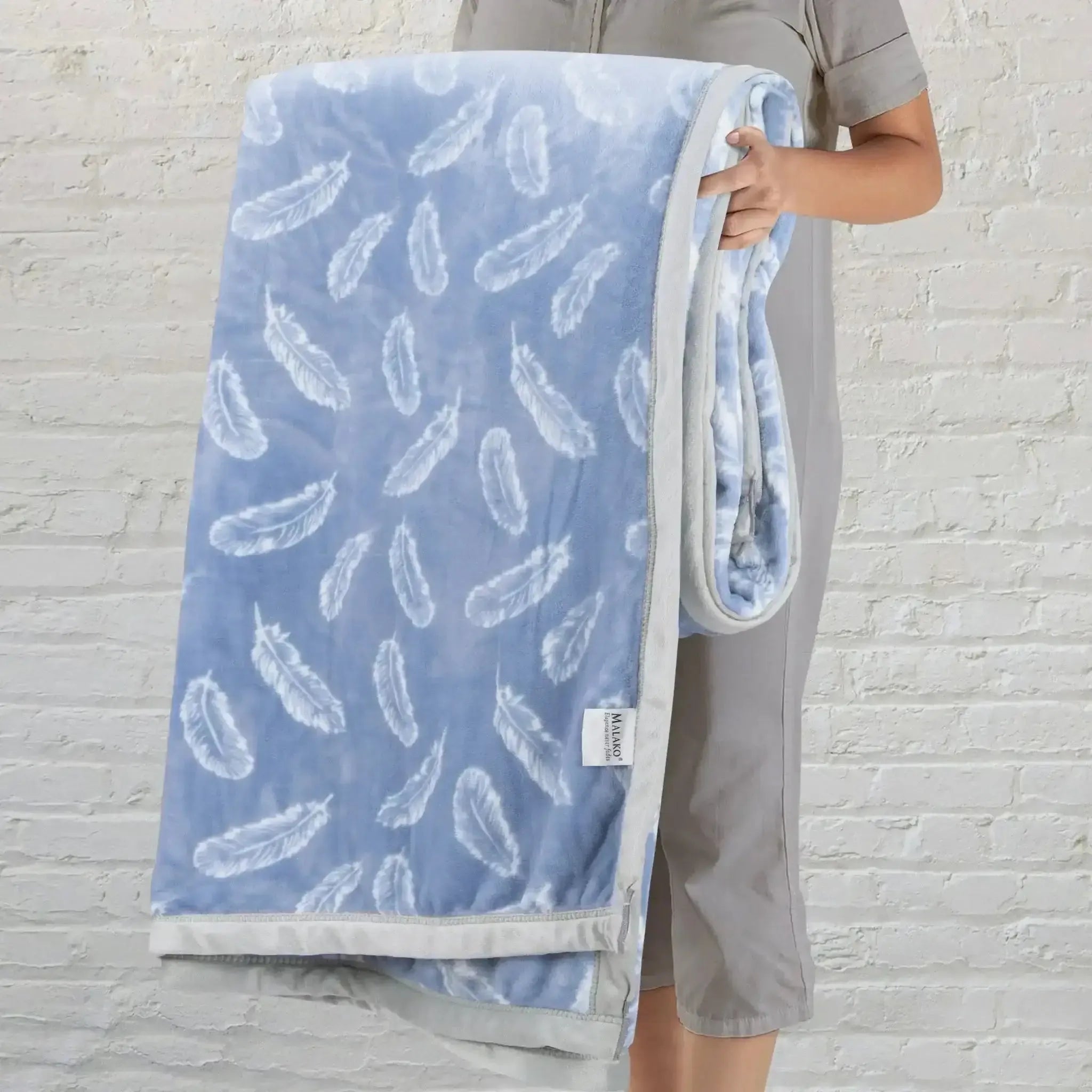 Malako Plush Pigeon Blue Double Bed AC Blanket