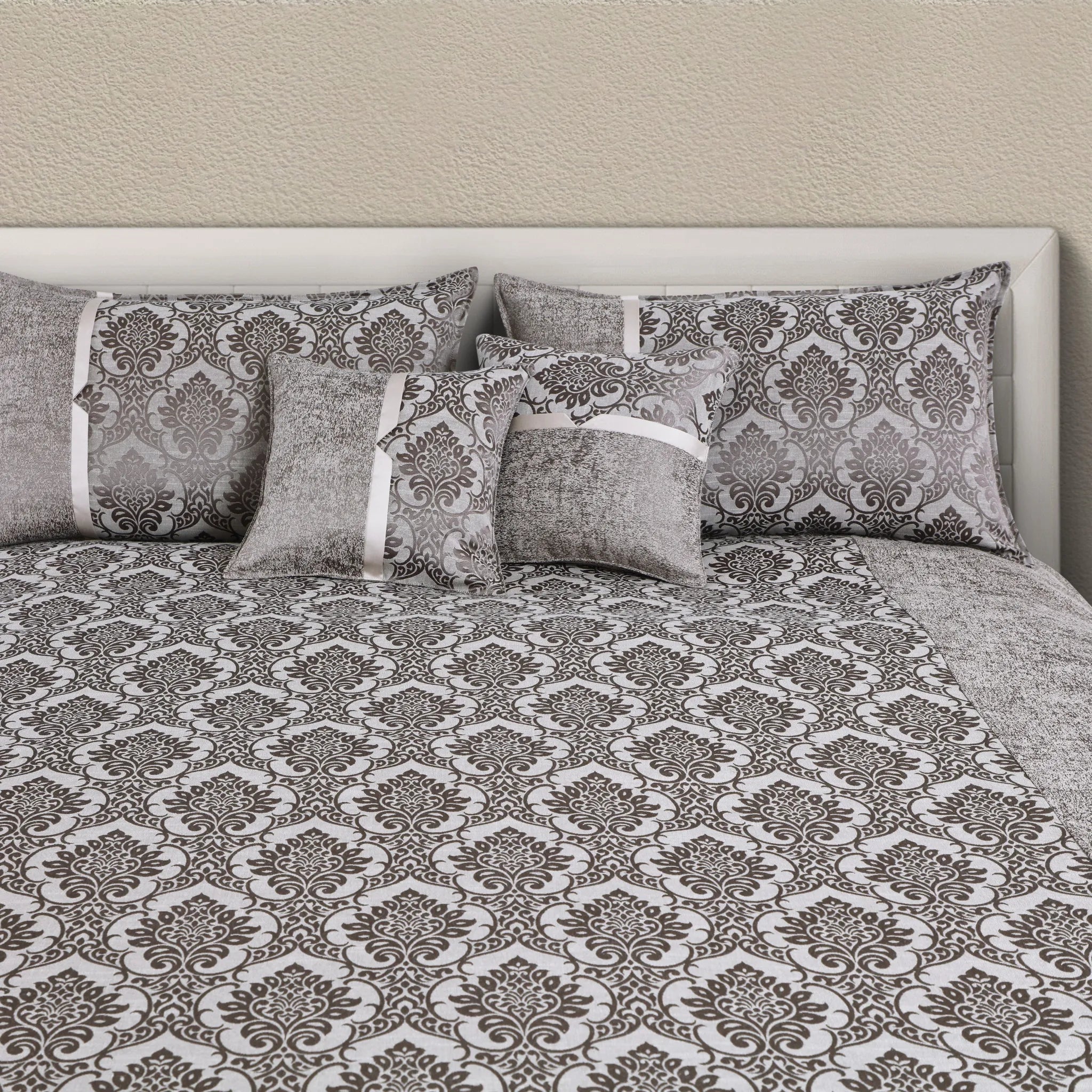Malako Premium King Size Jacquard Bedspread India
