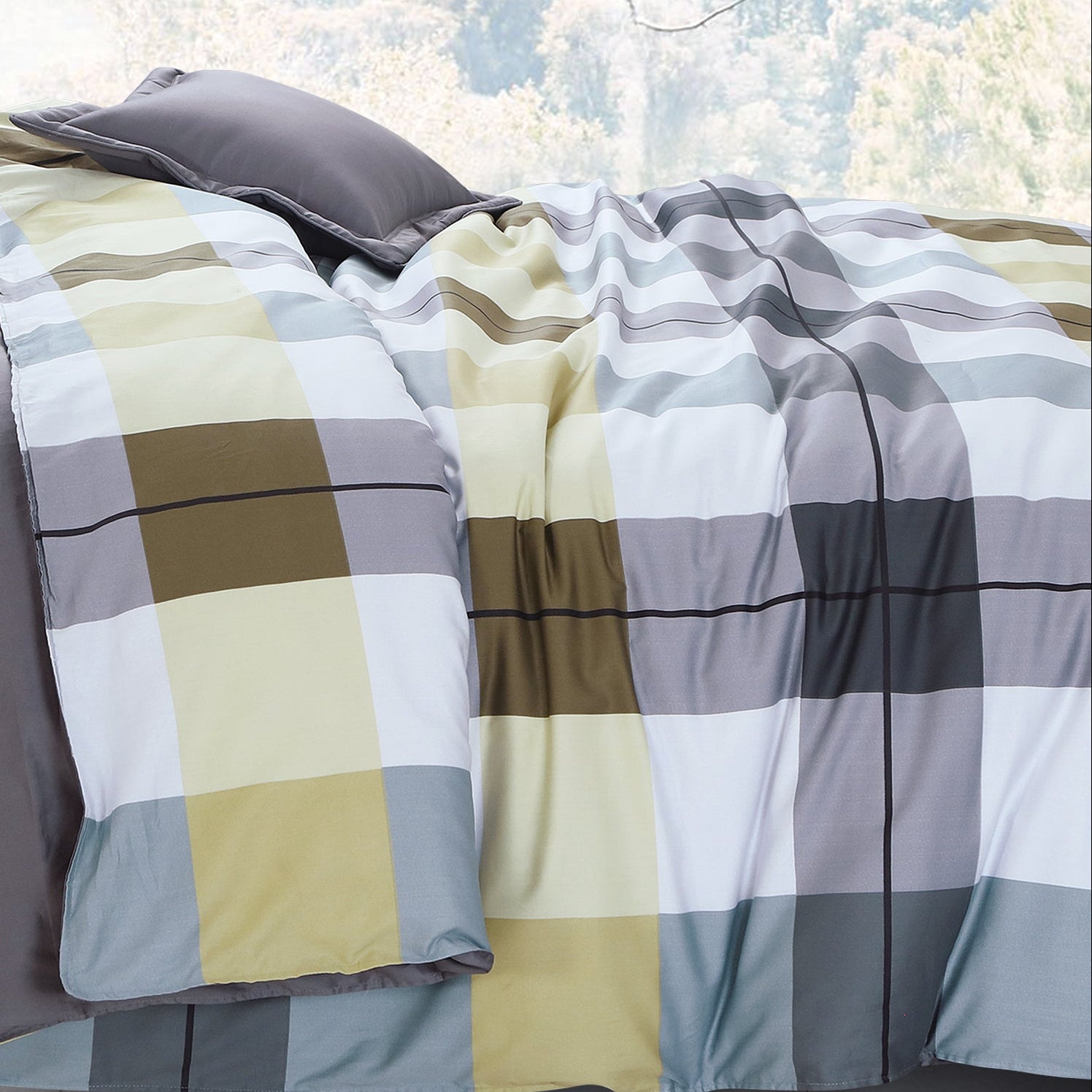 Malako Sion 100% Cotton Geometrical King Size Bedsheet with 2 Pillow Covers