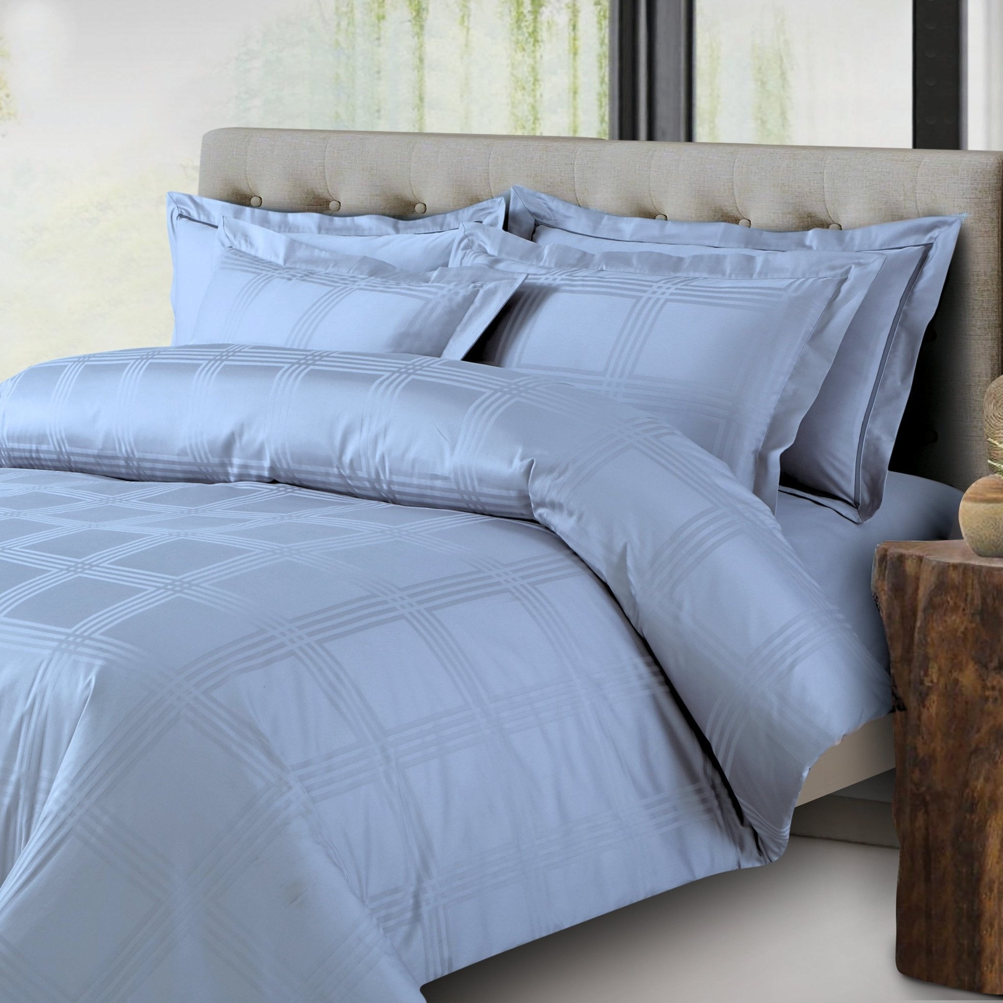 Malako Amalfi Jacquard Pigeon Blue Checks 550 TC 100% Cotton King Size Bedding Set - MALAKO