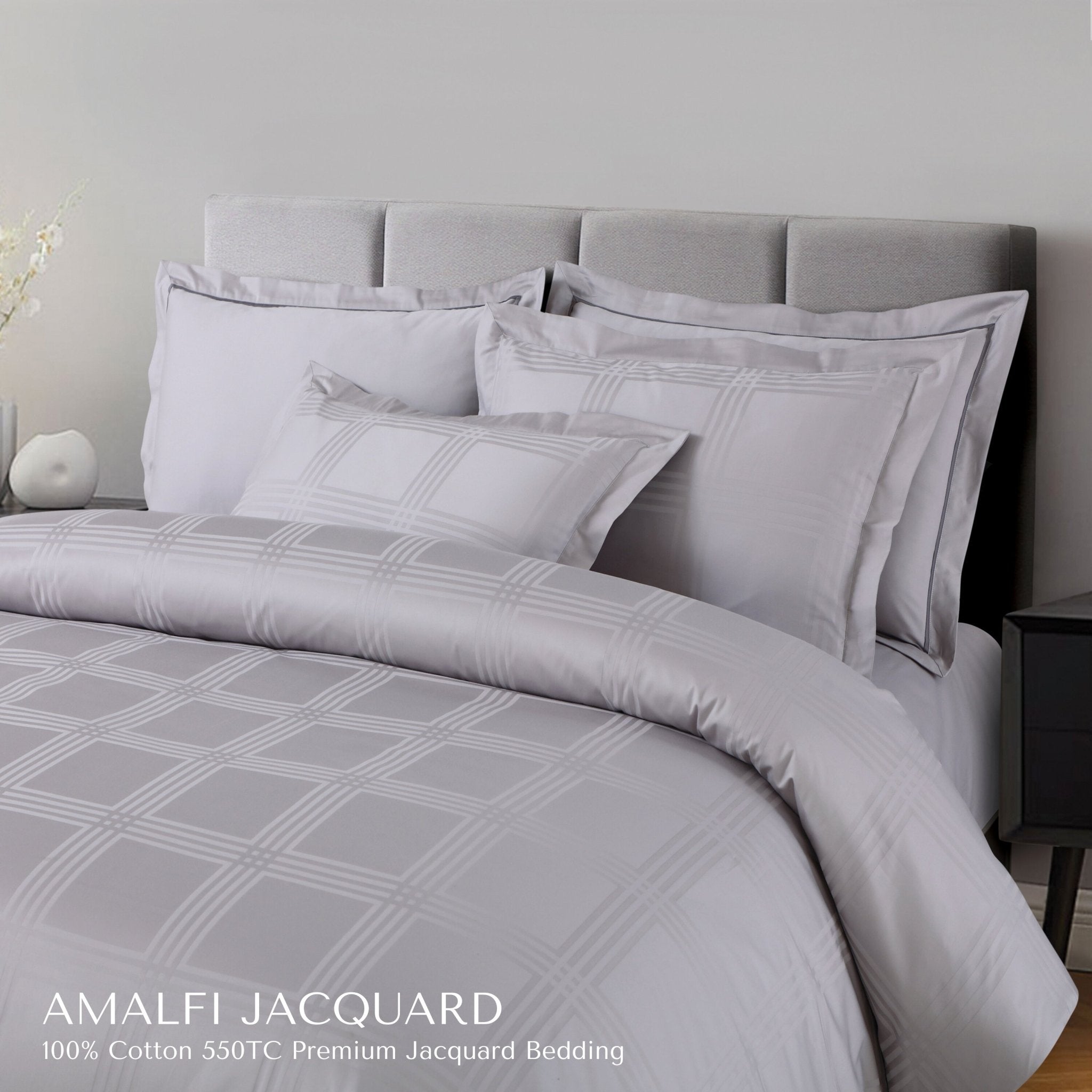 Malako Amalfi Jacquard Silver Grey Checks 550 TC 100% Cotton King Size Bedding Set - MALAKO