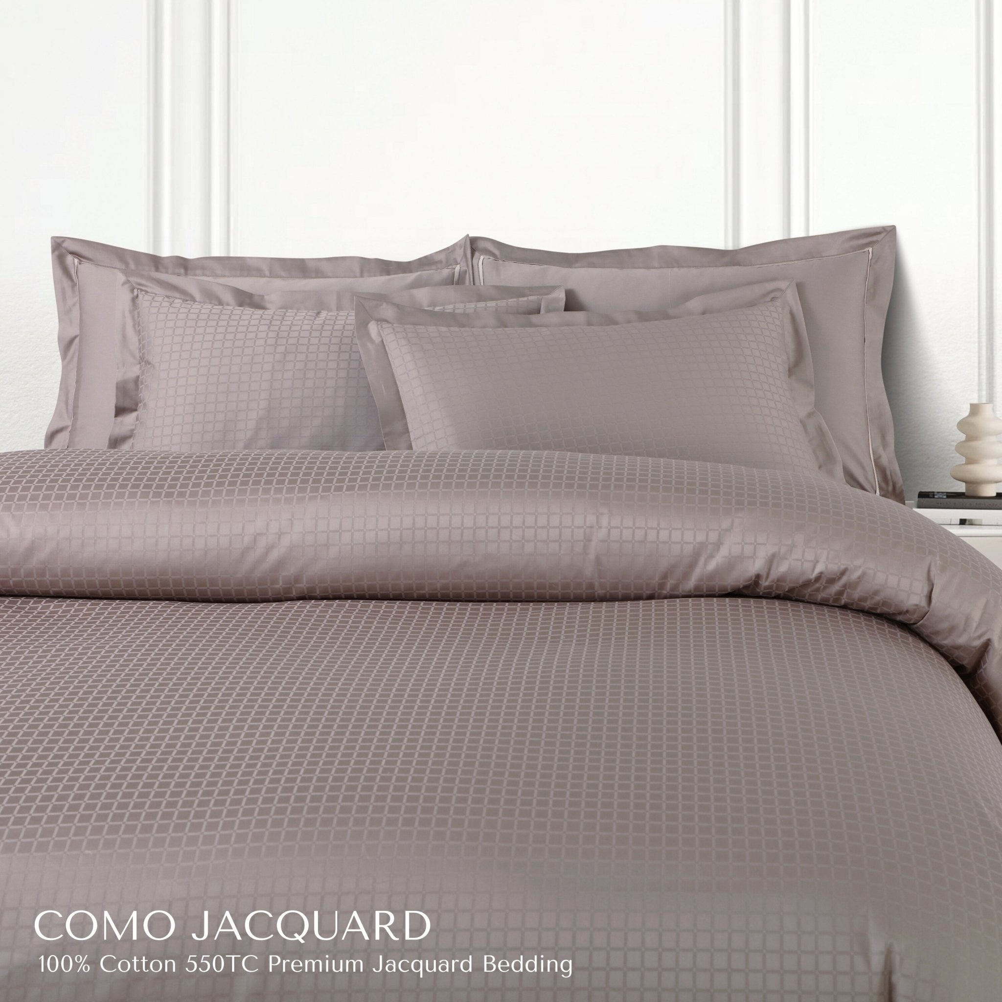 Malako Como Jacquard Checkered 550 TC 100% Cotton King Size Bedding - MALAKO