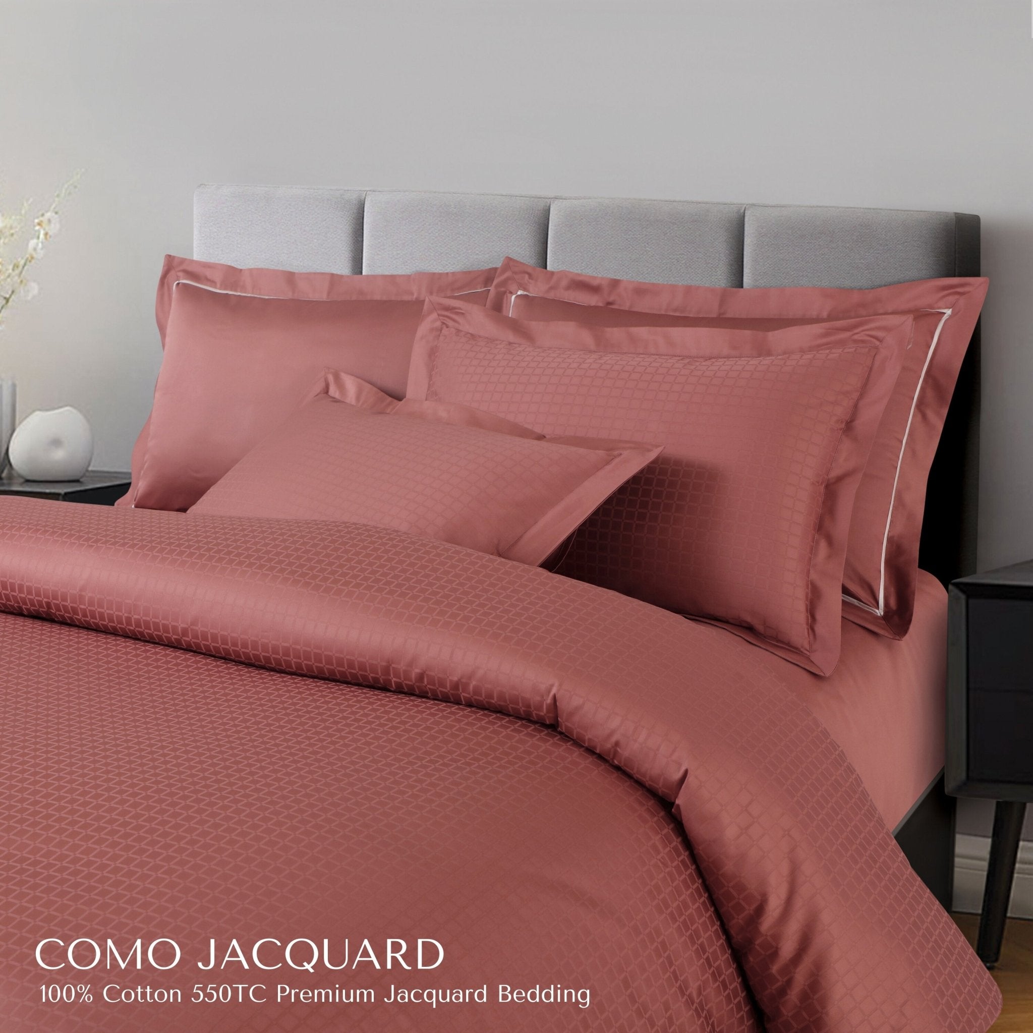 Malako Como Jacquard Checkered 550 TC 100% Cotton King Size Bedding - MALAKO