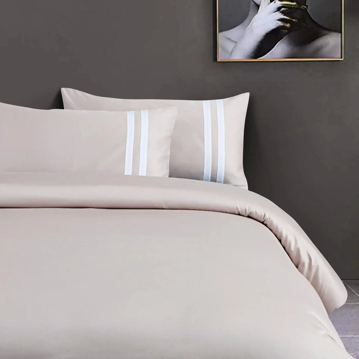Malako Luxe 550TC 100% Cotton Almond Beige King Size Plain Bedsheet with 2 Striped Pillow Cases