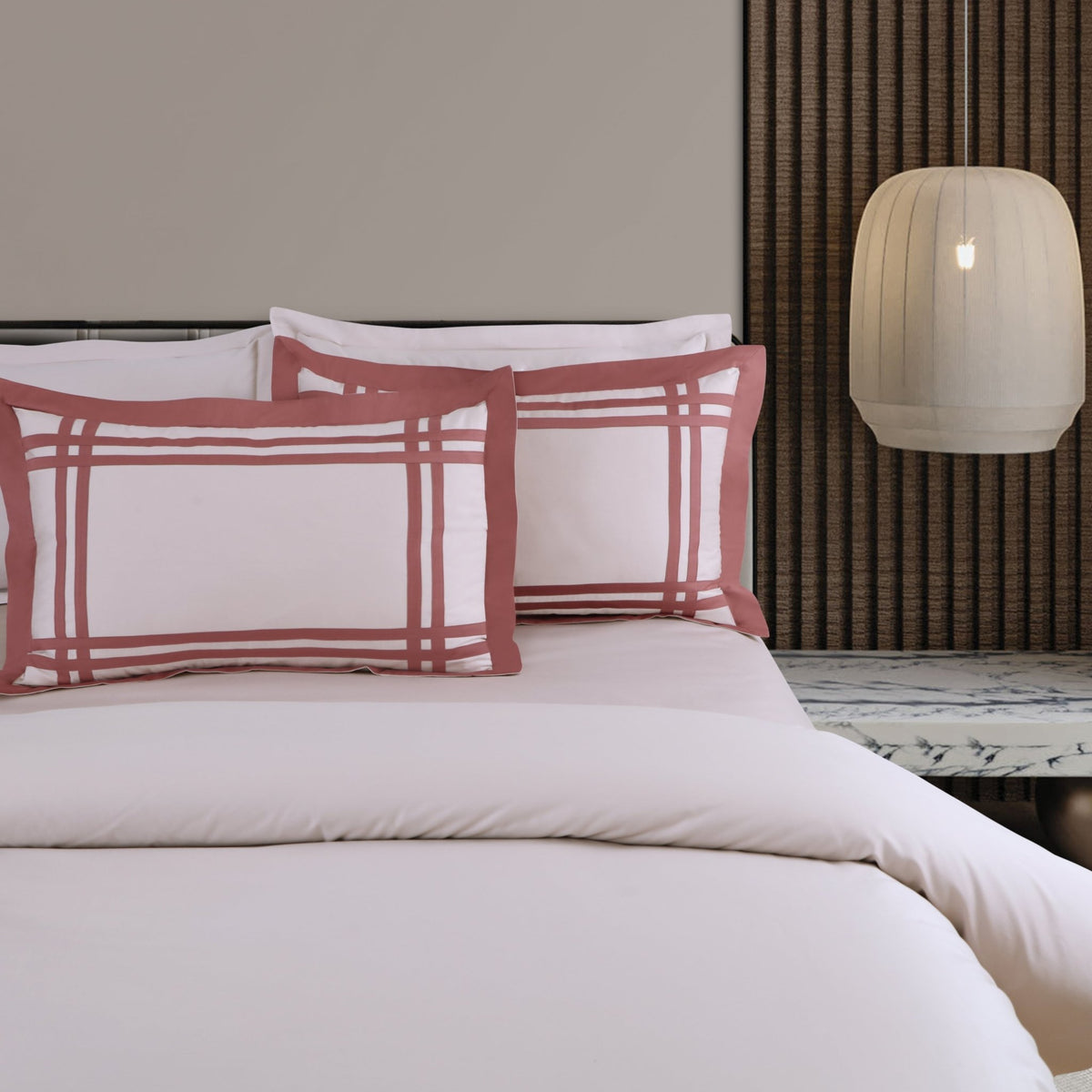 Malako Luxe: Bodo Collection 550TC Almond Beige 100% Cotton Super King Size Bedding - MALAKO