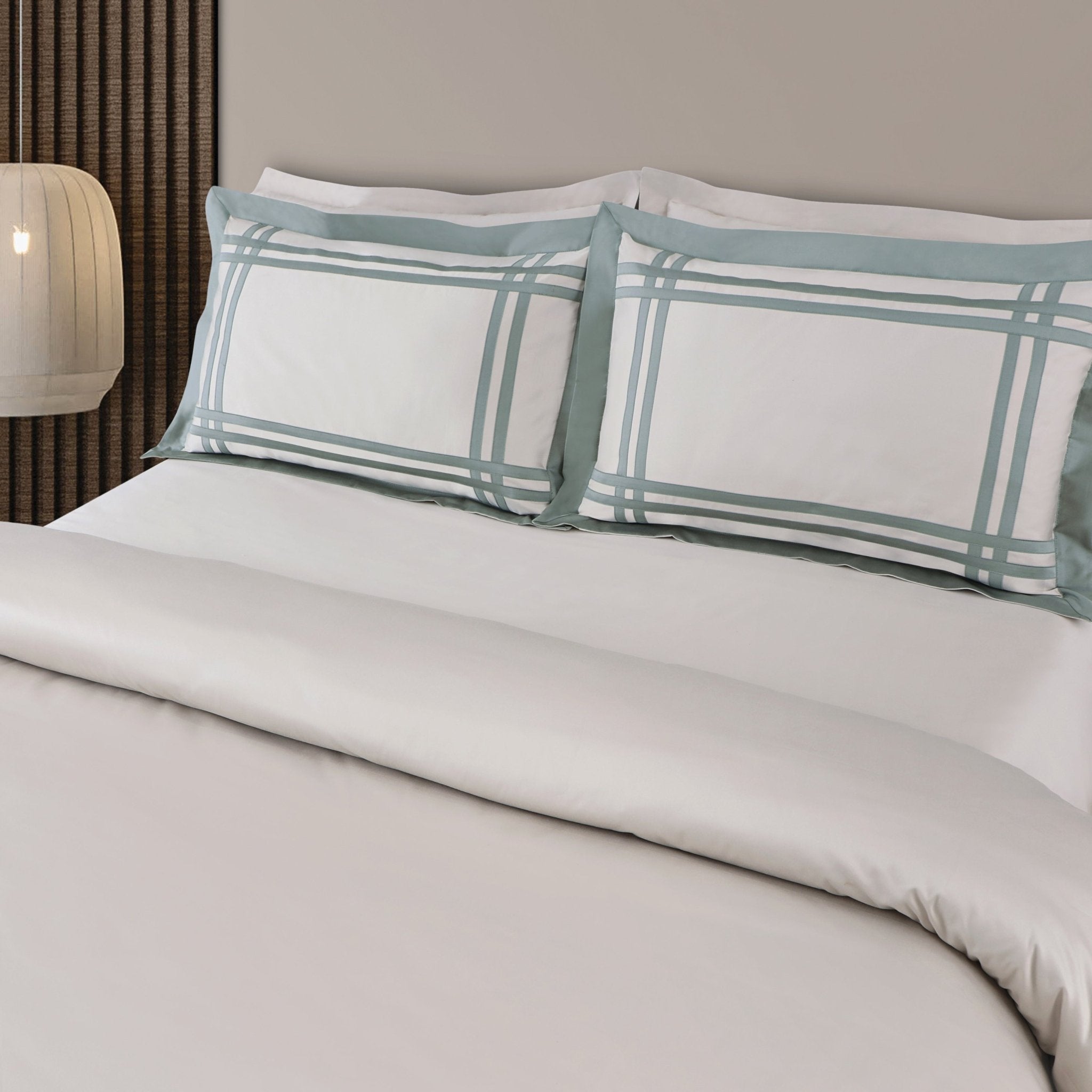 Malako Luxe: Bodo Collection 550TC Olive Beige 100% Cotton Super King Size Bedding - MALAKO