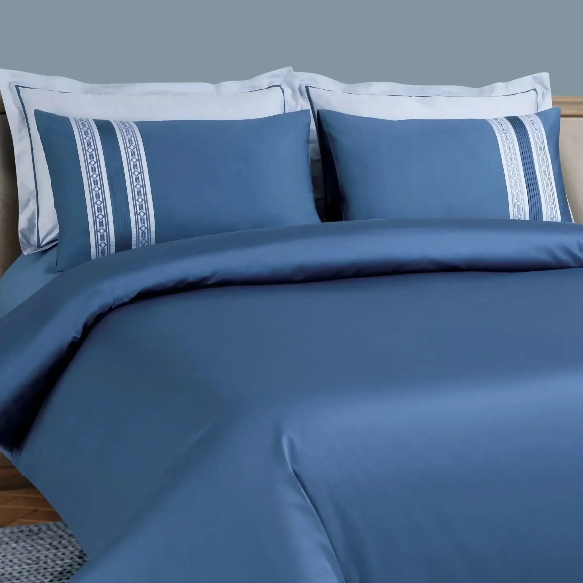 Malako Luxe Collection 550 TC Legion Blue Premium Embroidered Bedding