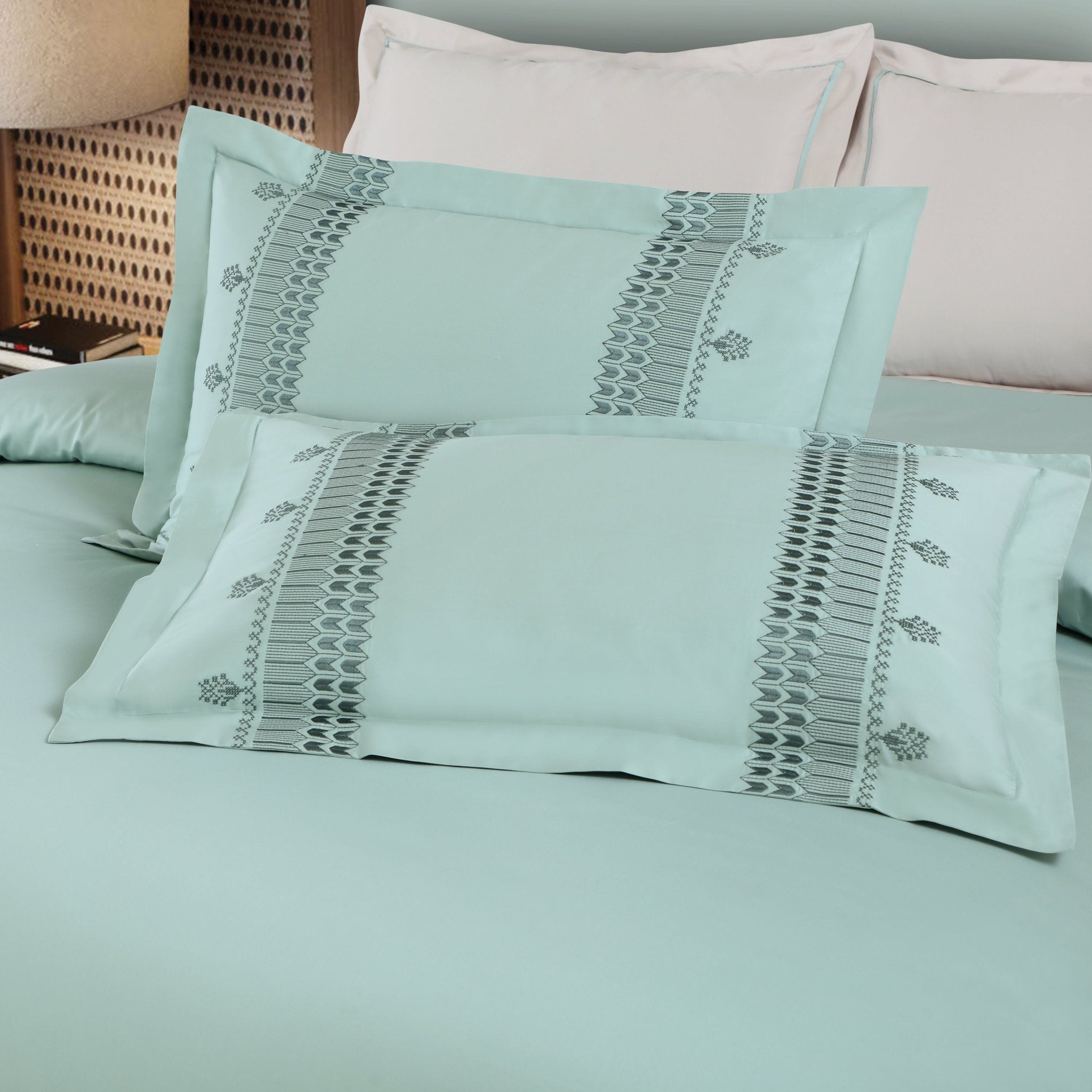 Malako Luxe Collection: 550 TC Mint Green Premium Embroidered Bedding - MALAKO