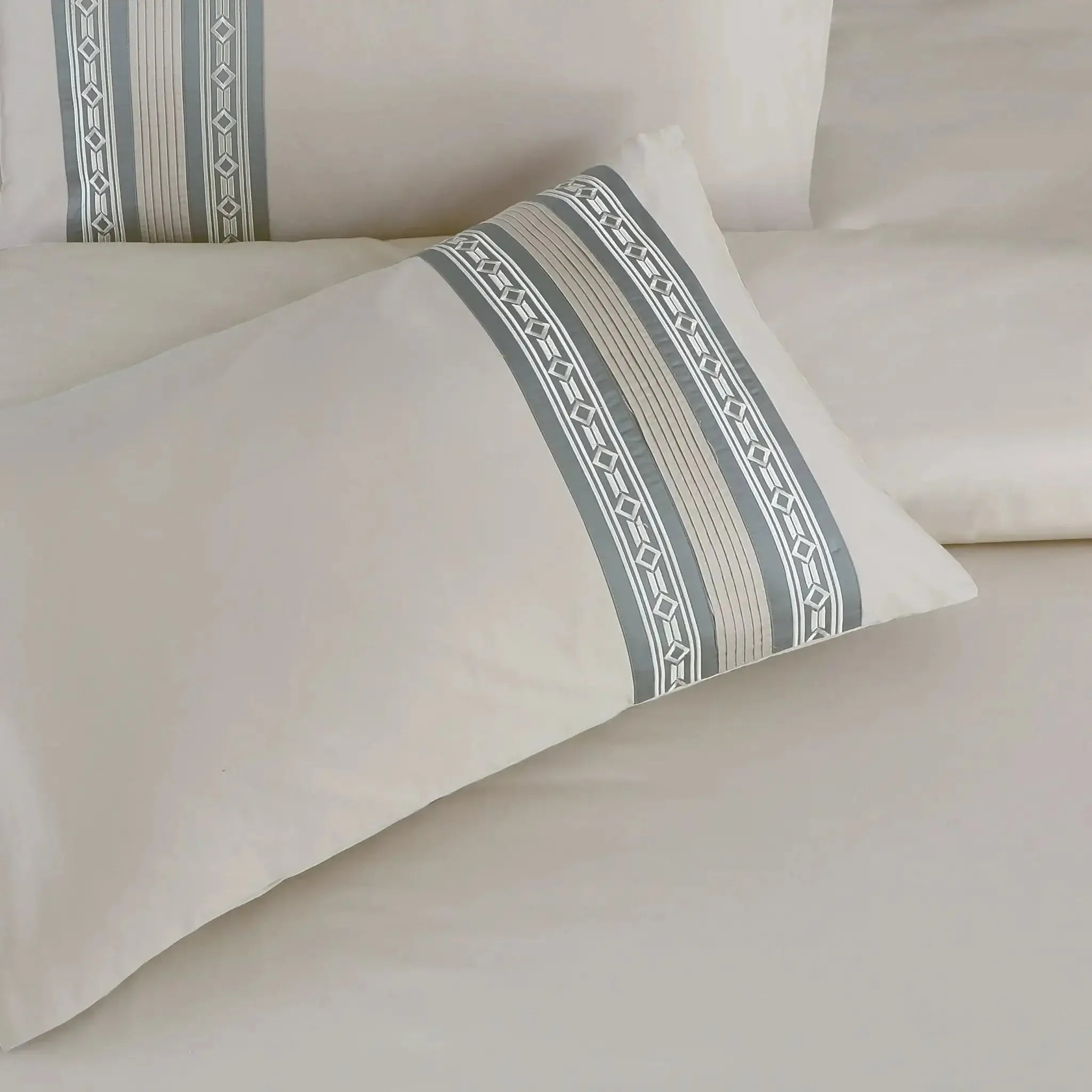 Malako Luxe Collection 550 TC Olive Beige Premium Embroidered Bedding